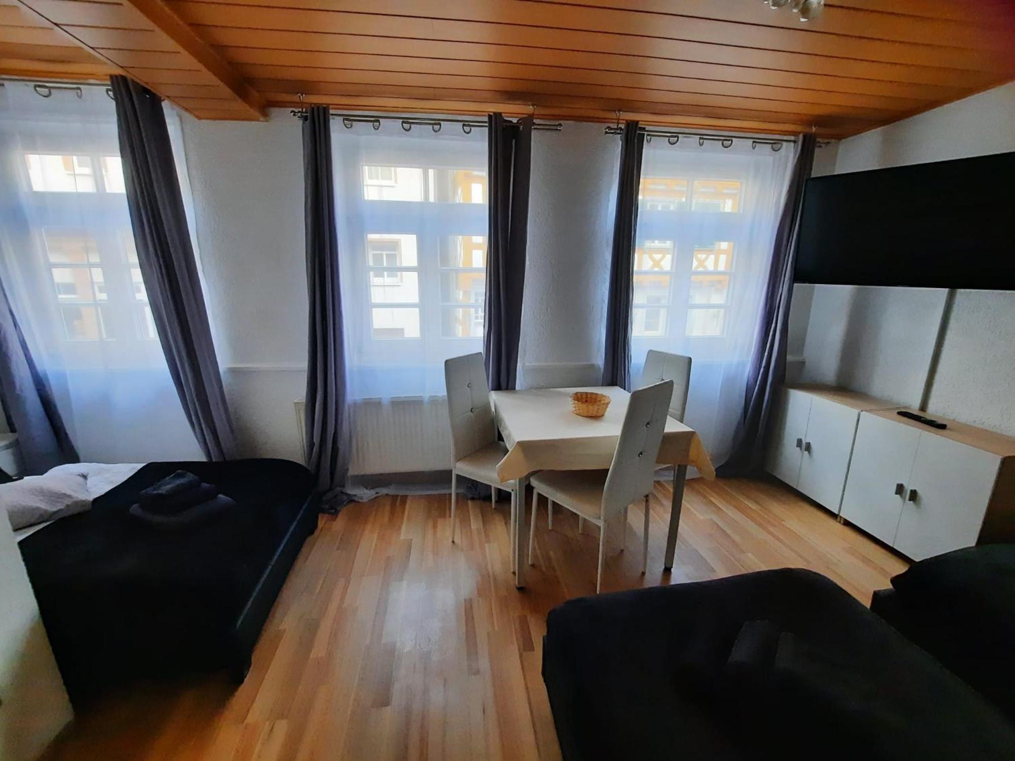 Apartment with Terrace photo 3