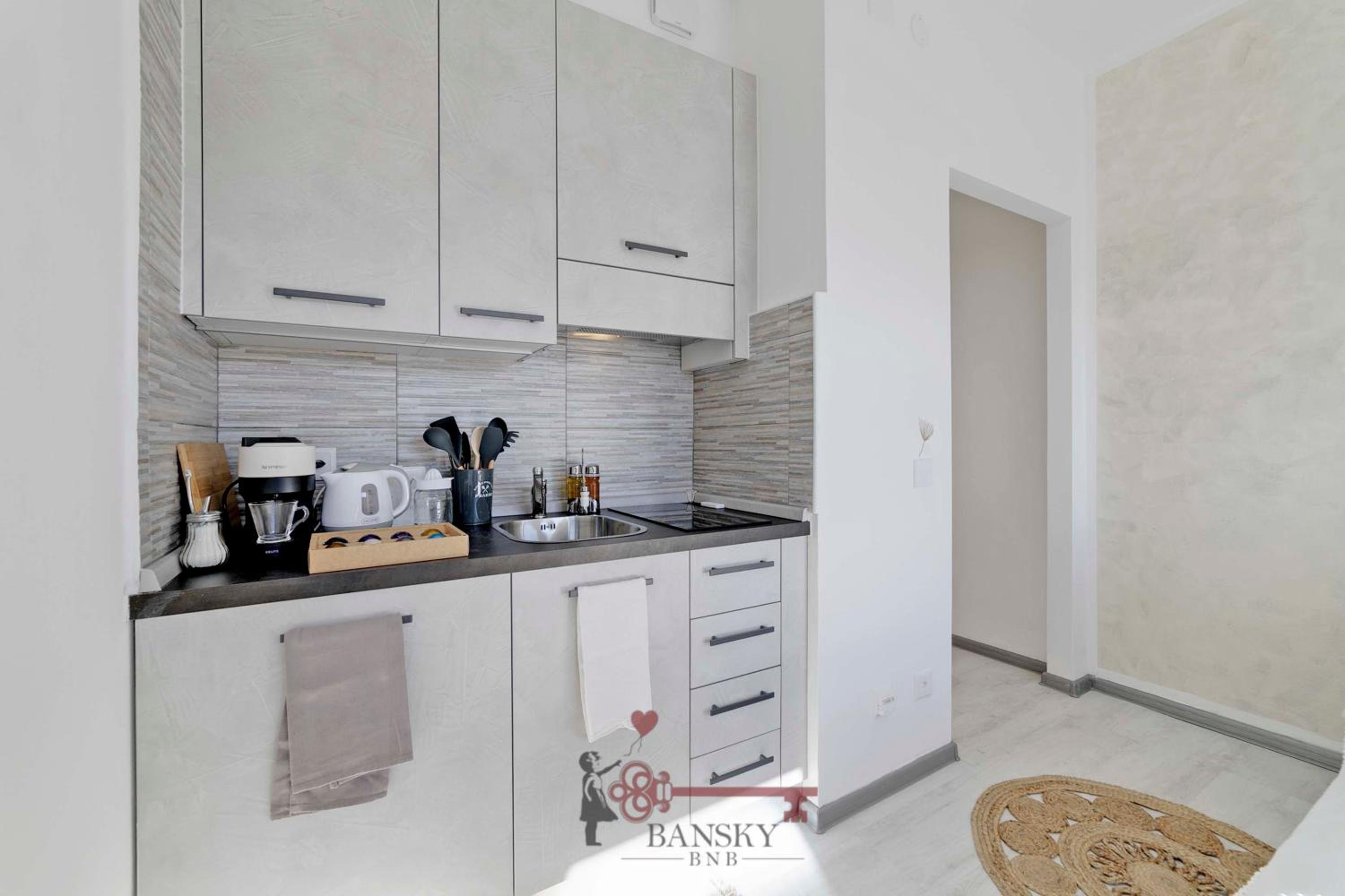 One-Bedroom Apartment - Photo 21
