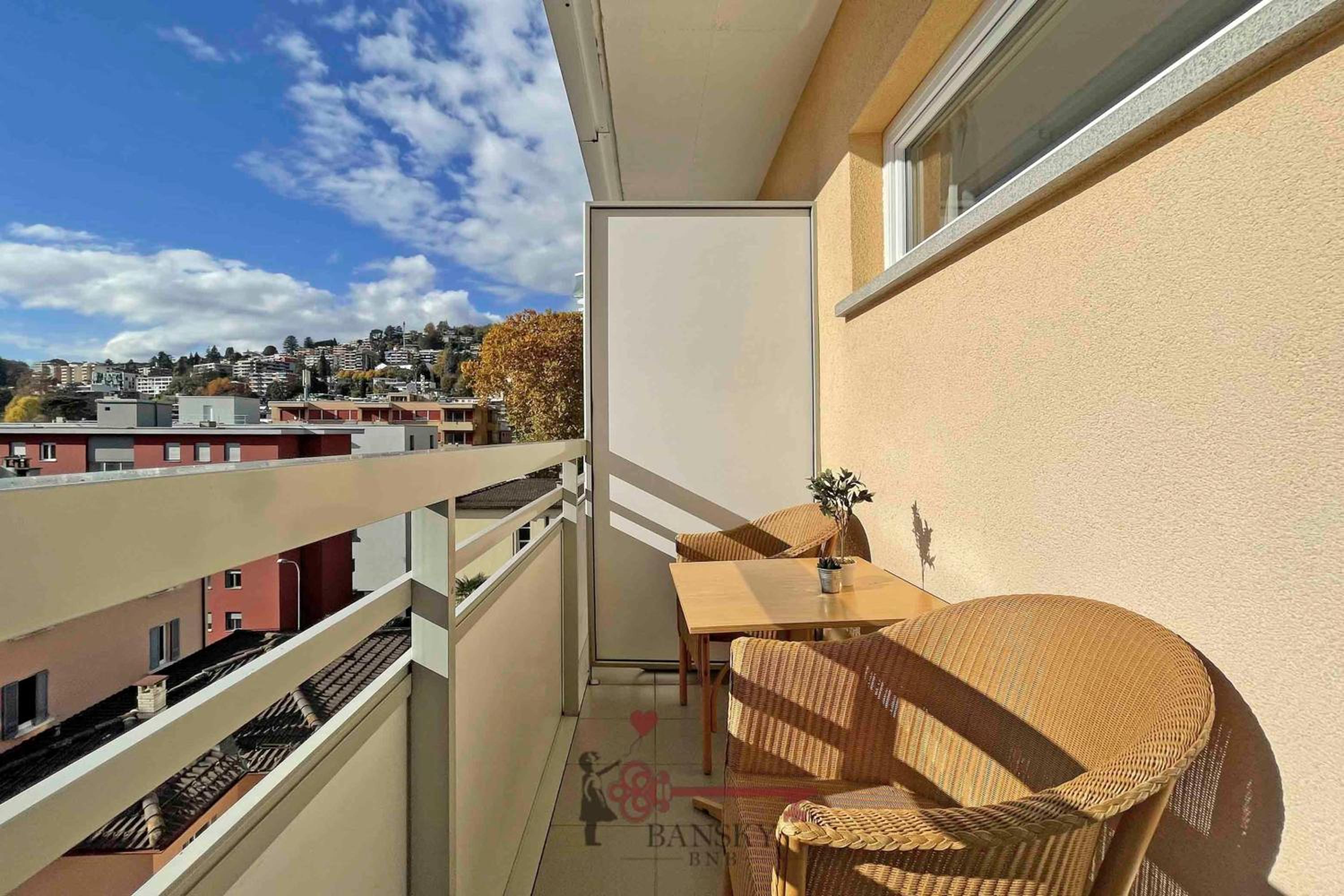 One-Bedroom Apartment - Photo 26