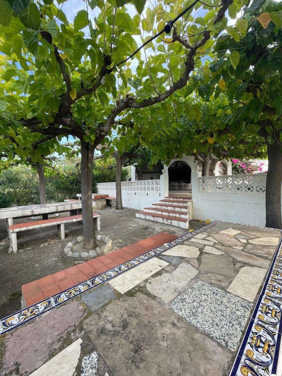Two-Bedroom Apartment (4-6 Adults)