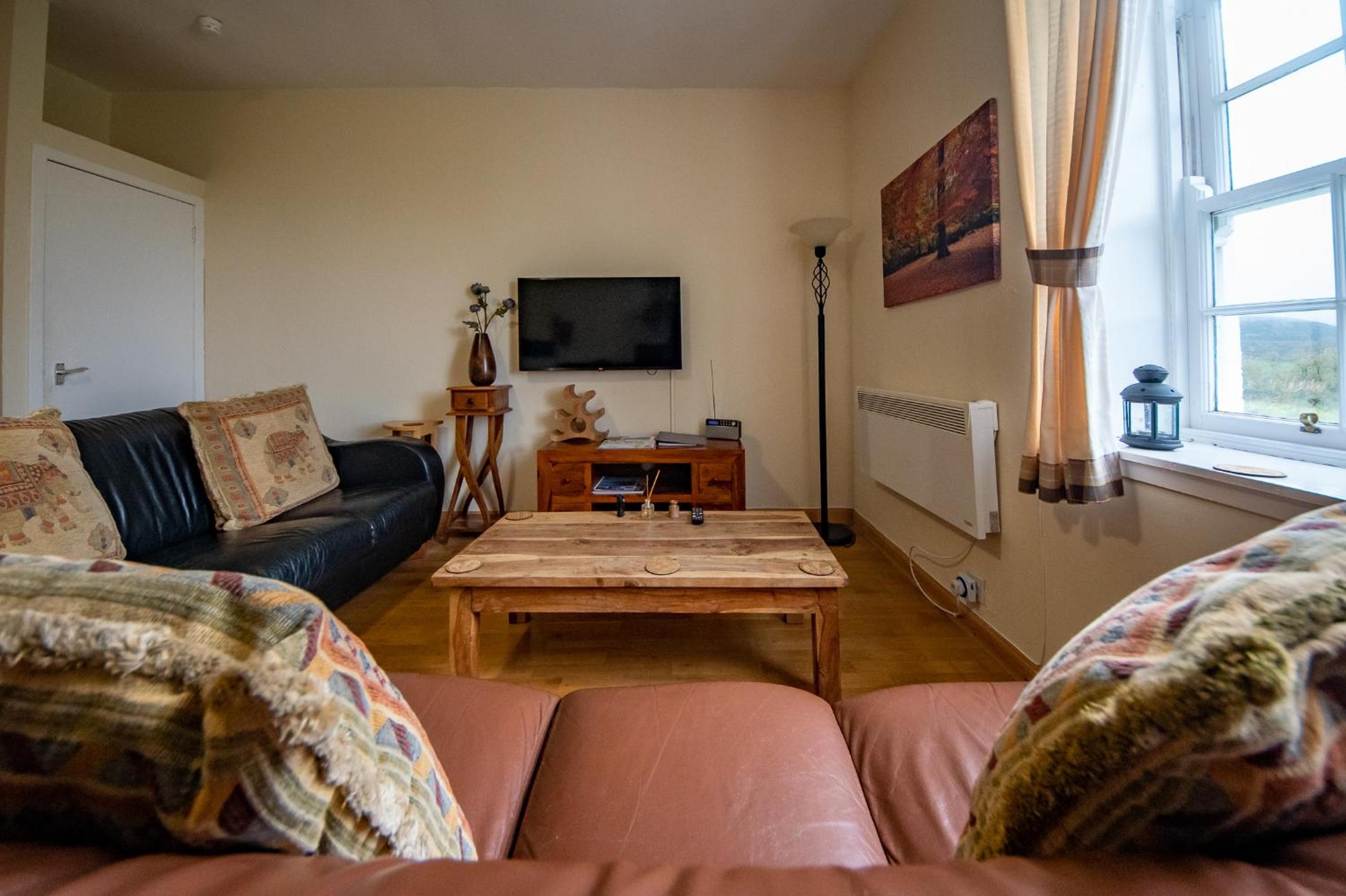 Large Two-Bedroom Cottage photo 2