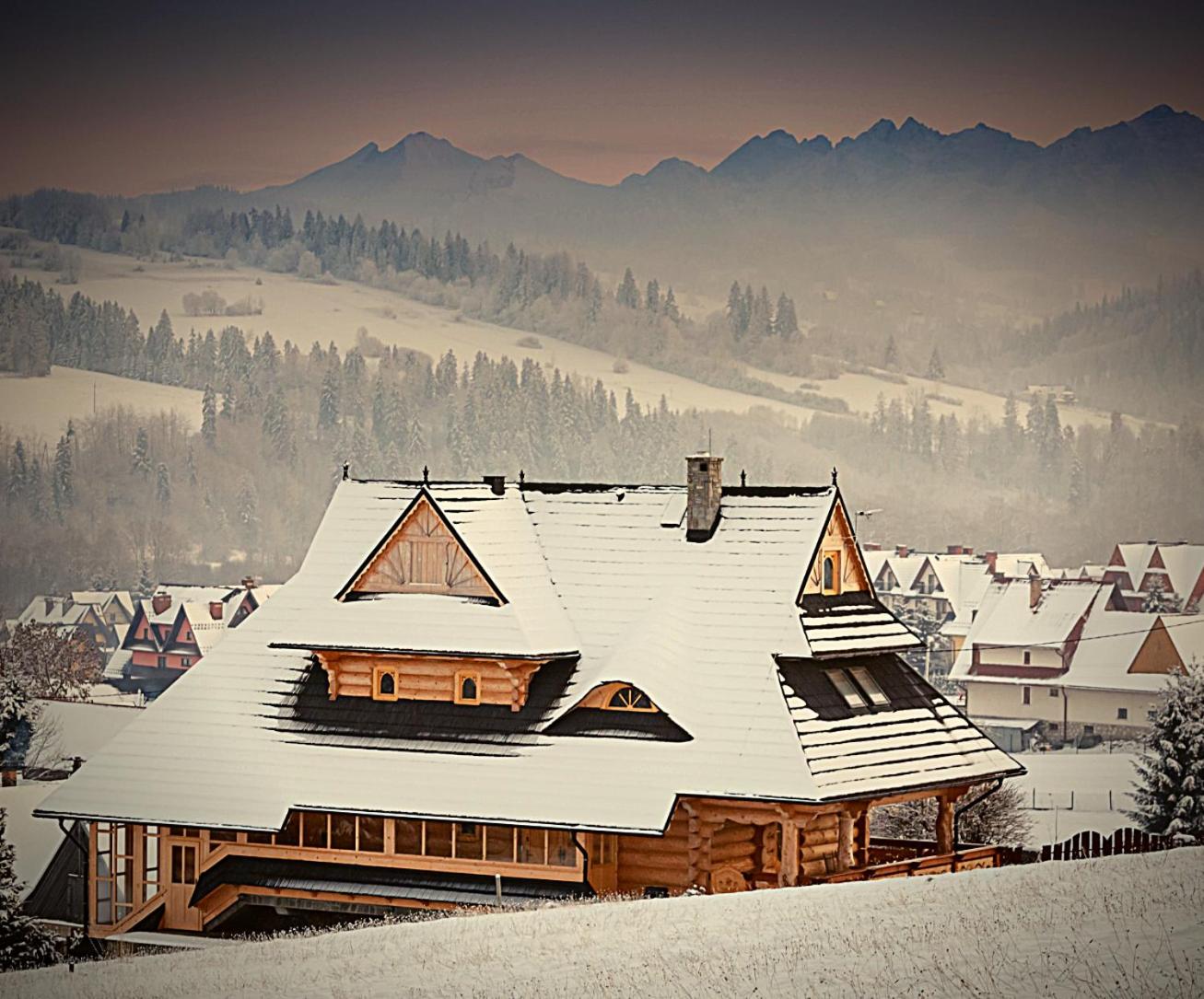 Superior Chalet photo 2