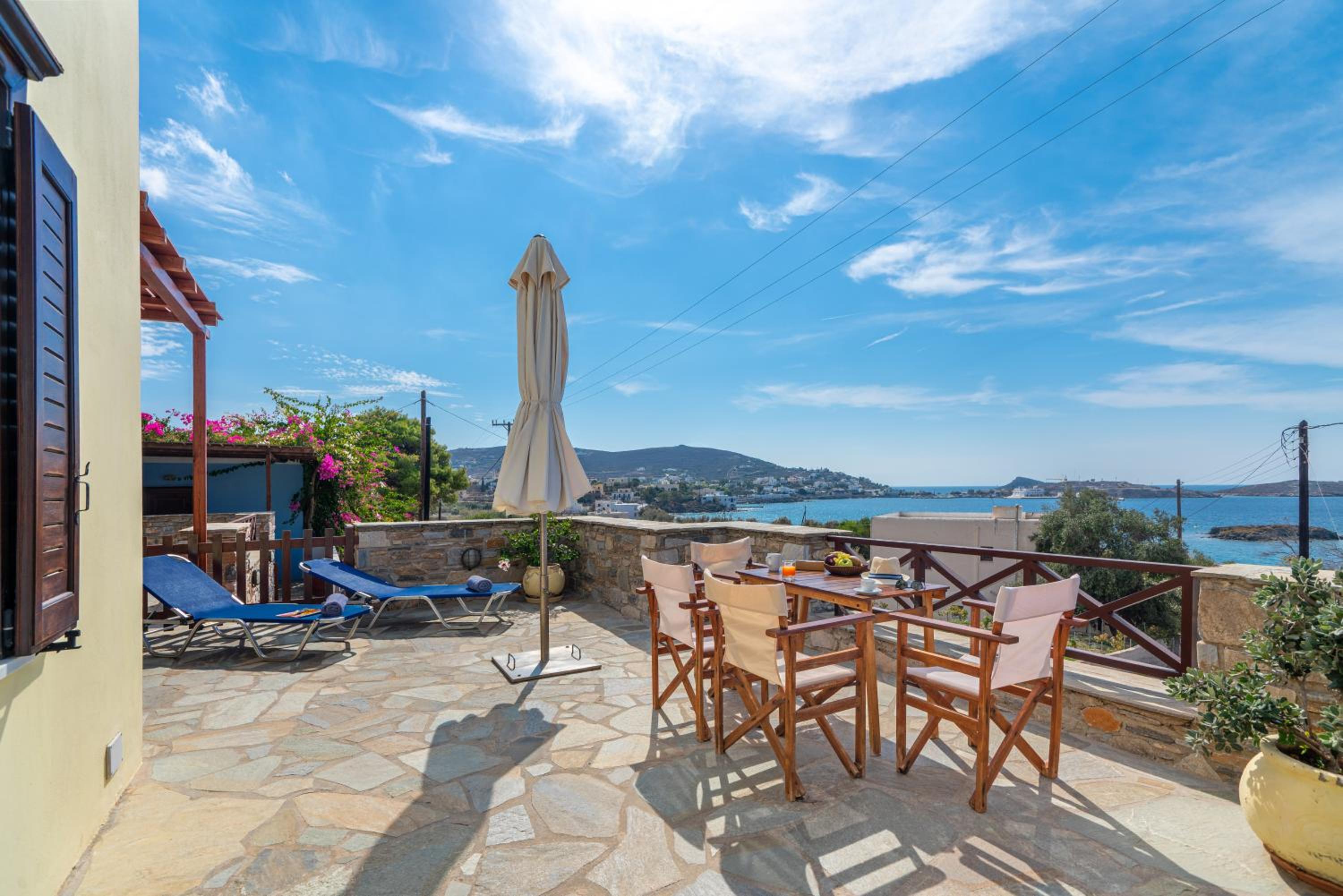 Two-Bedroom Apartment with Sea View (4 Adults) - 1st Level photo 3