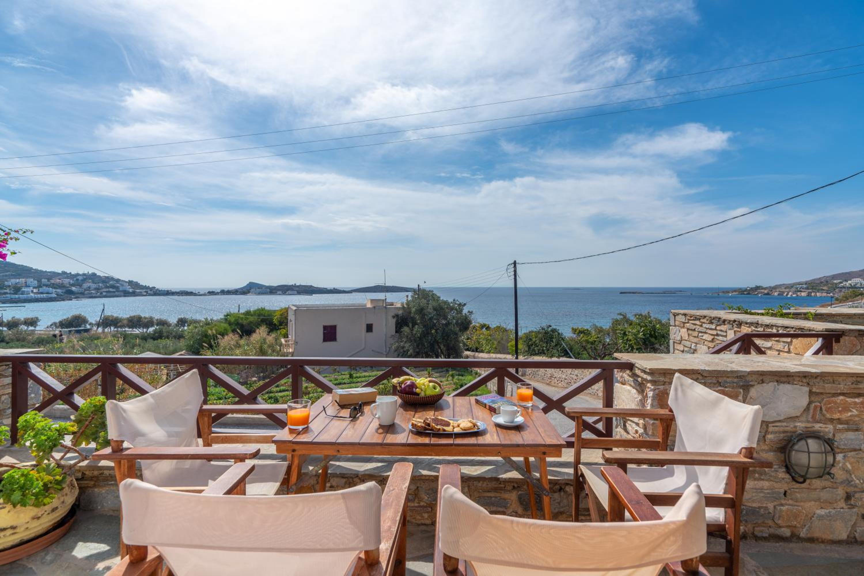 One-Bedroom Apartment with Sea View - 1st Level photo 2