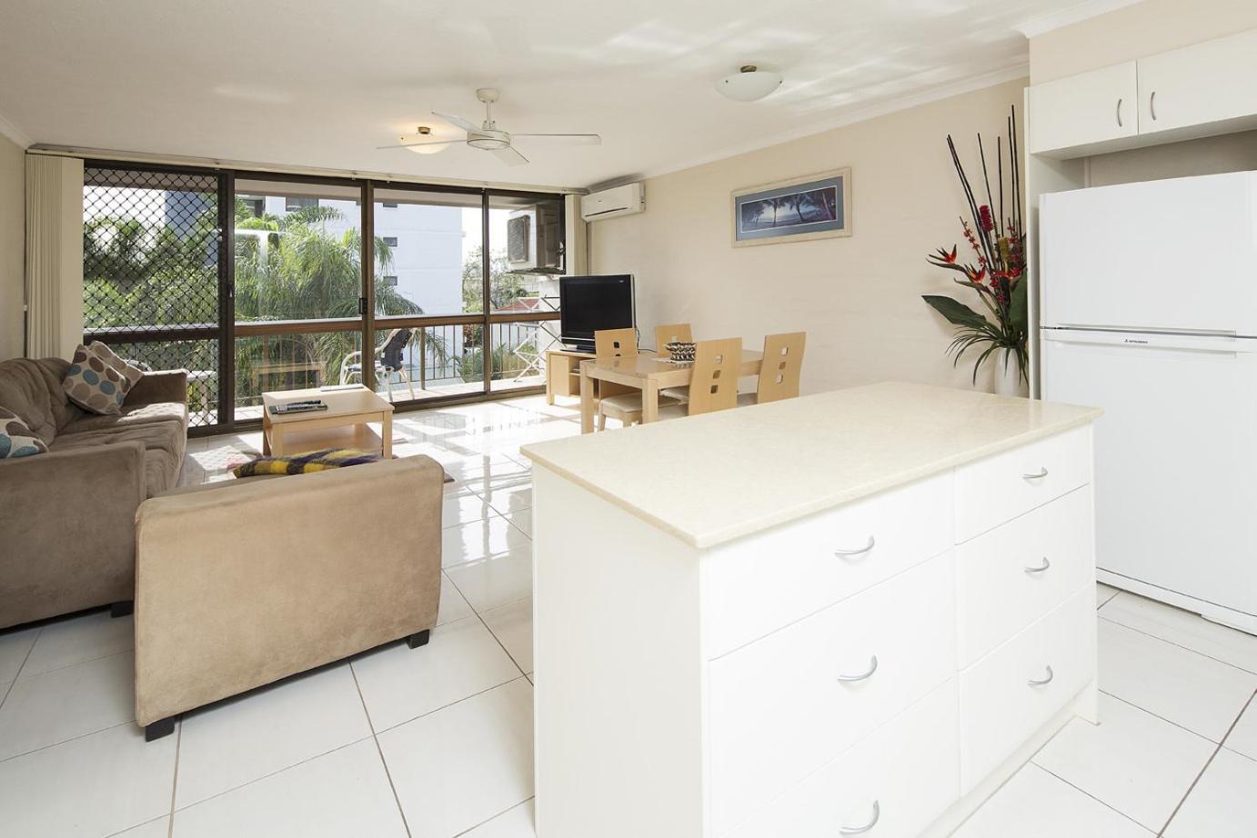 One-Bedroom Apartment - Photo 21