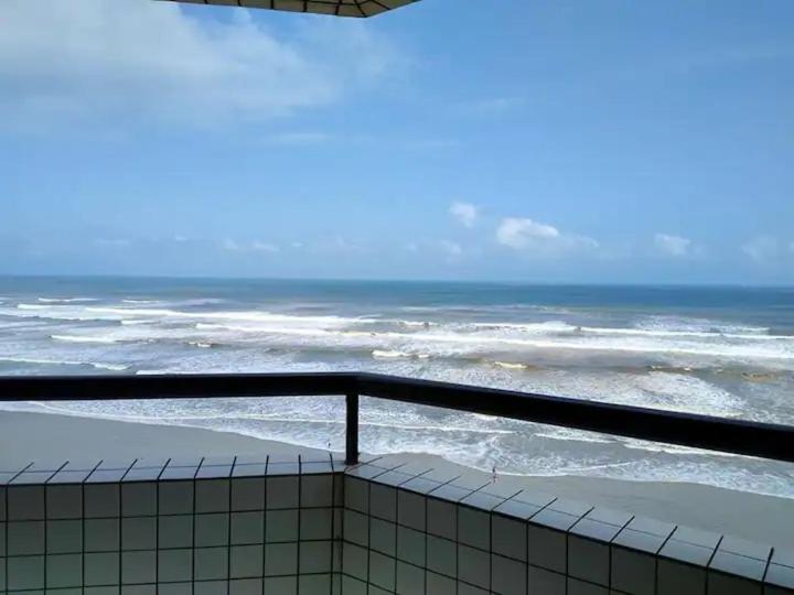 Apartment with Sea View - Photo 3