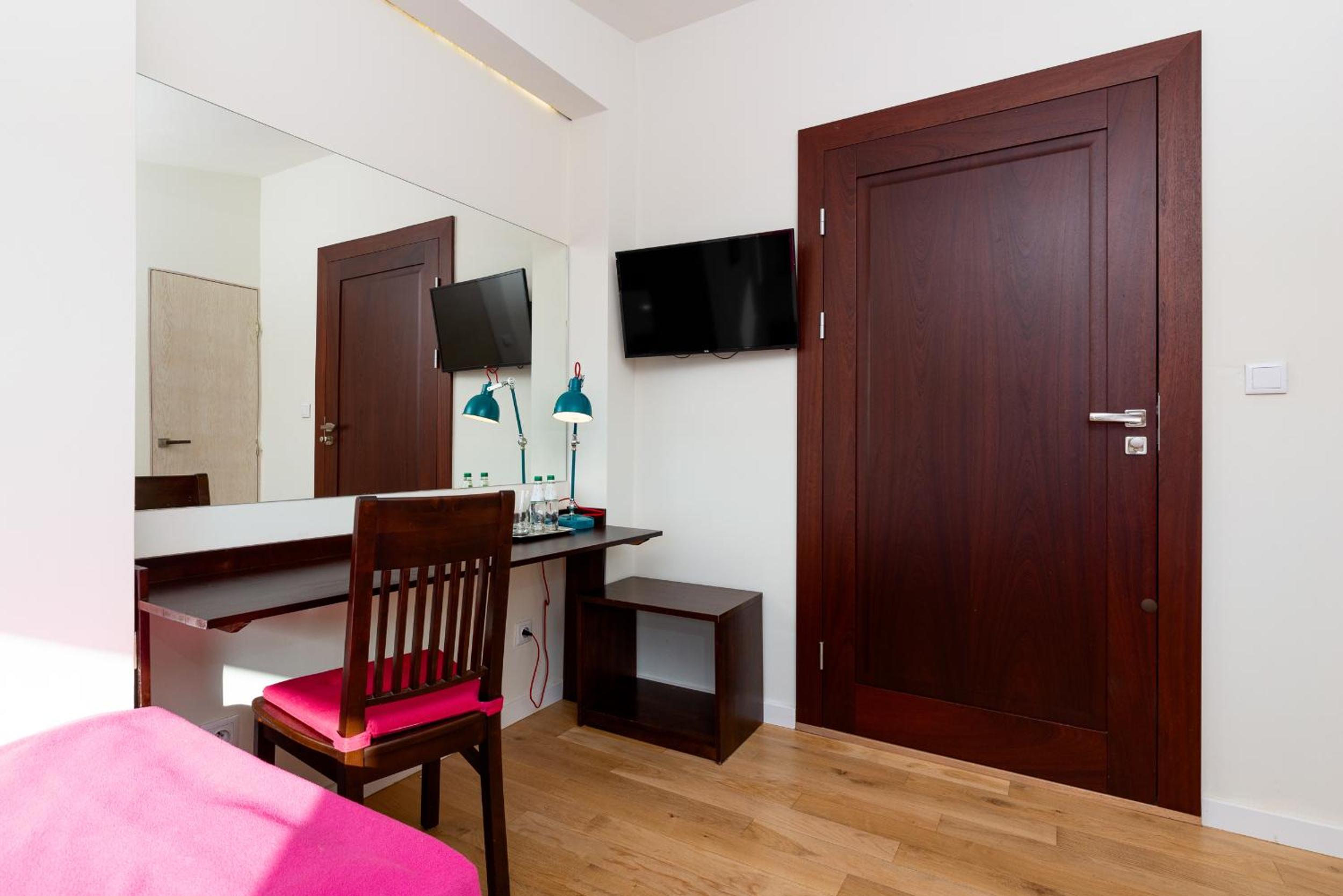 Small Double Room photo 3