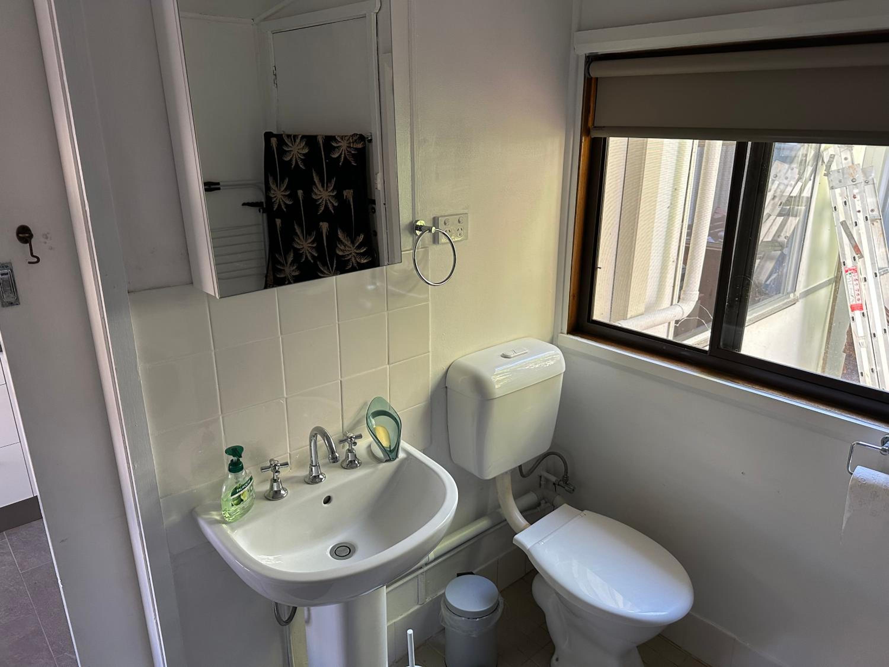Two-Bedroom House photo 3