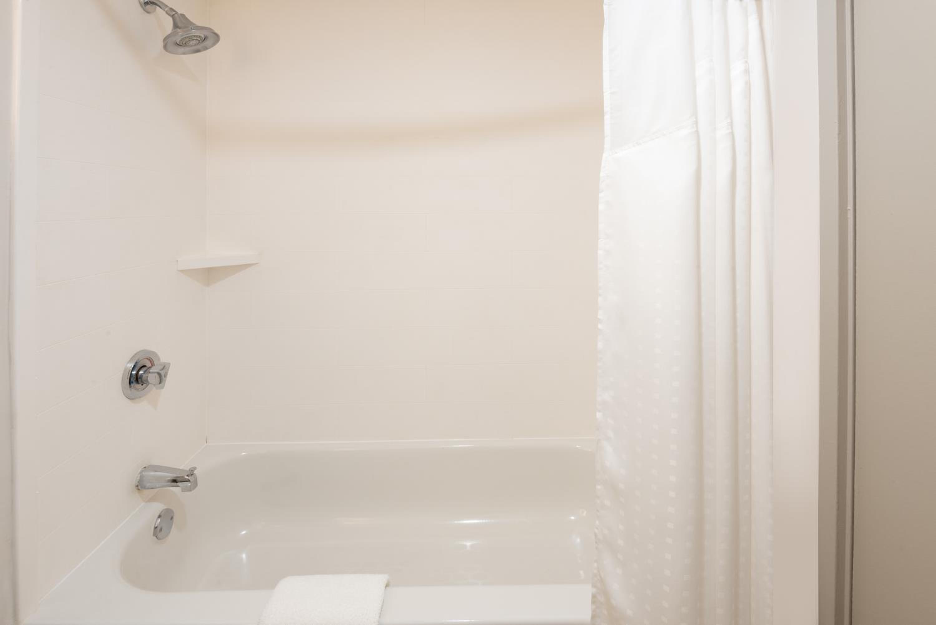 Standard Room - Photo 2