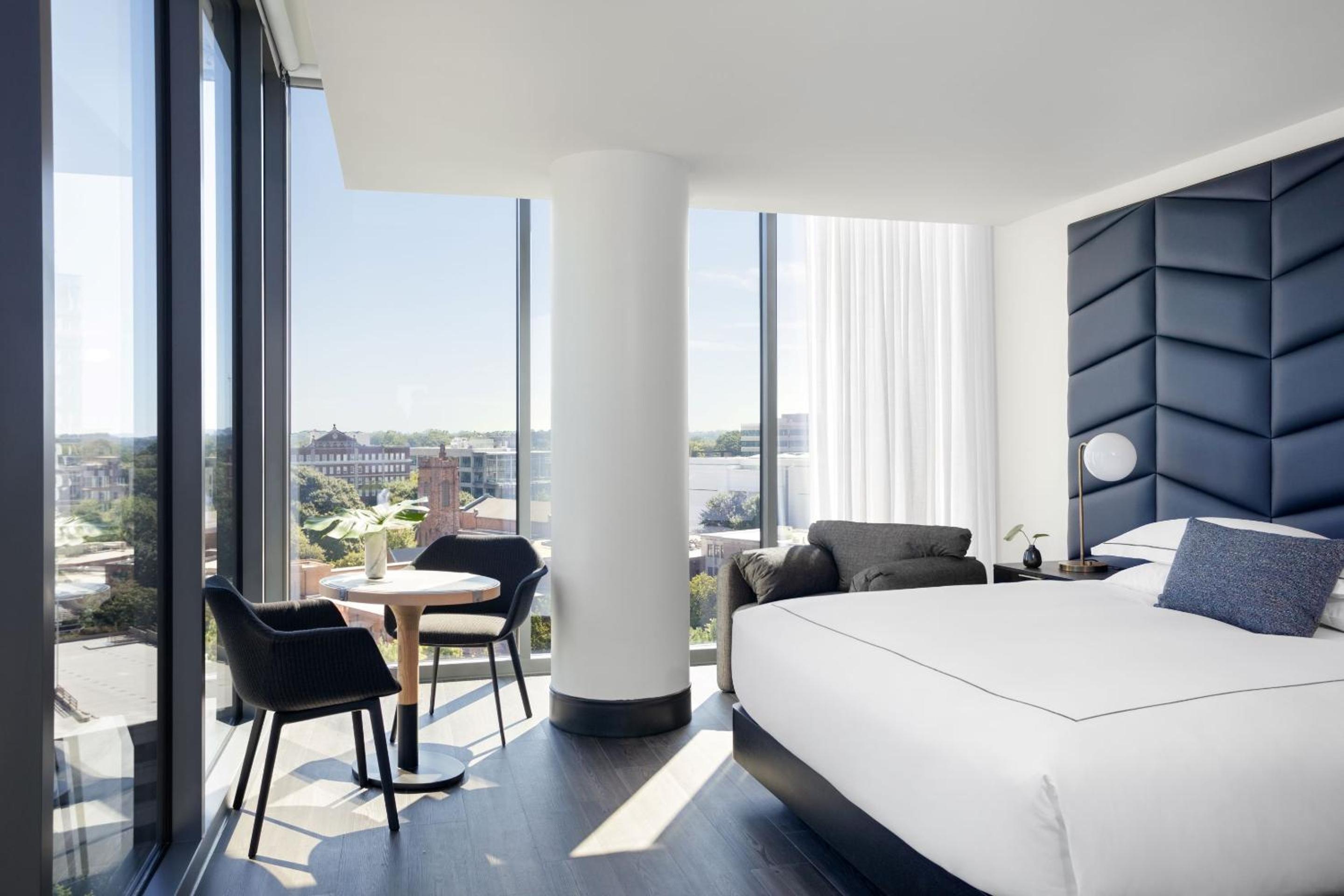 Premium King Room with Panoramic View