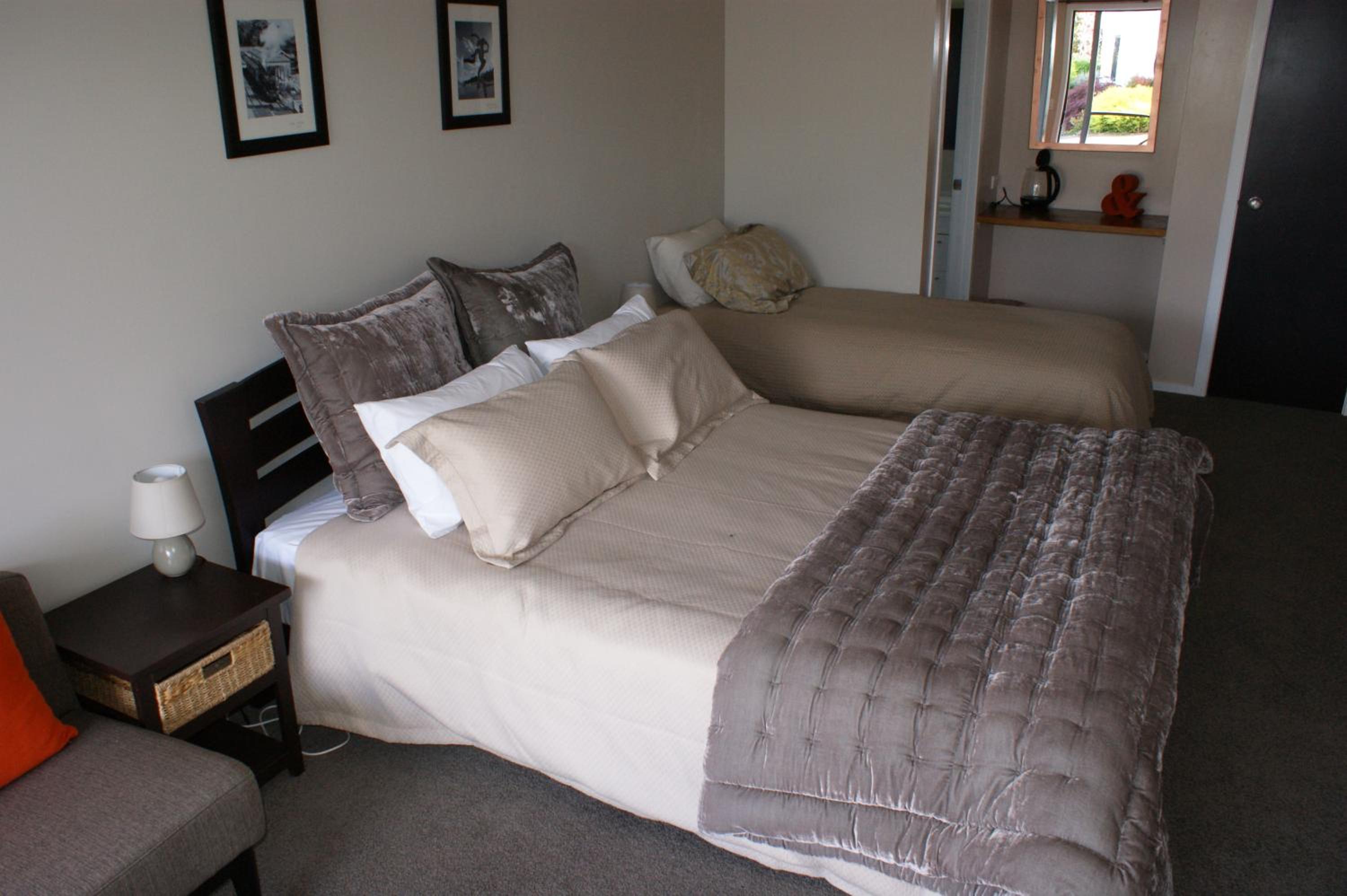 Deluxe Double or Twin Room - Mink photo 3
