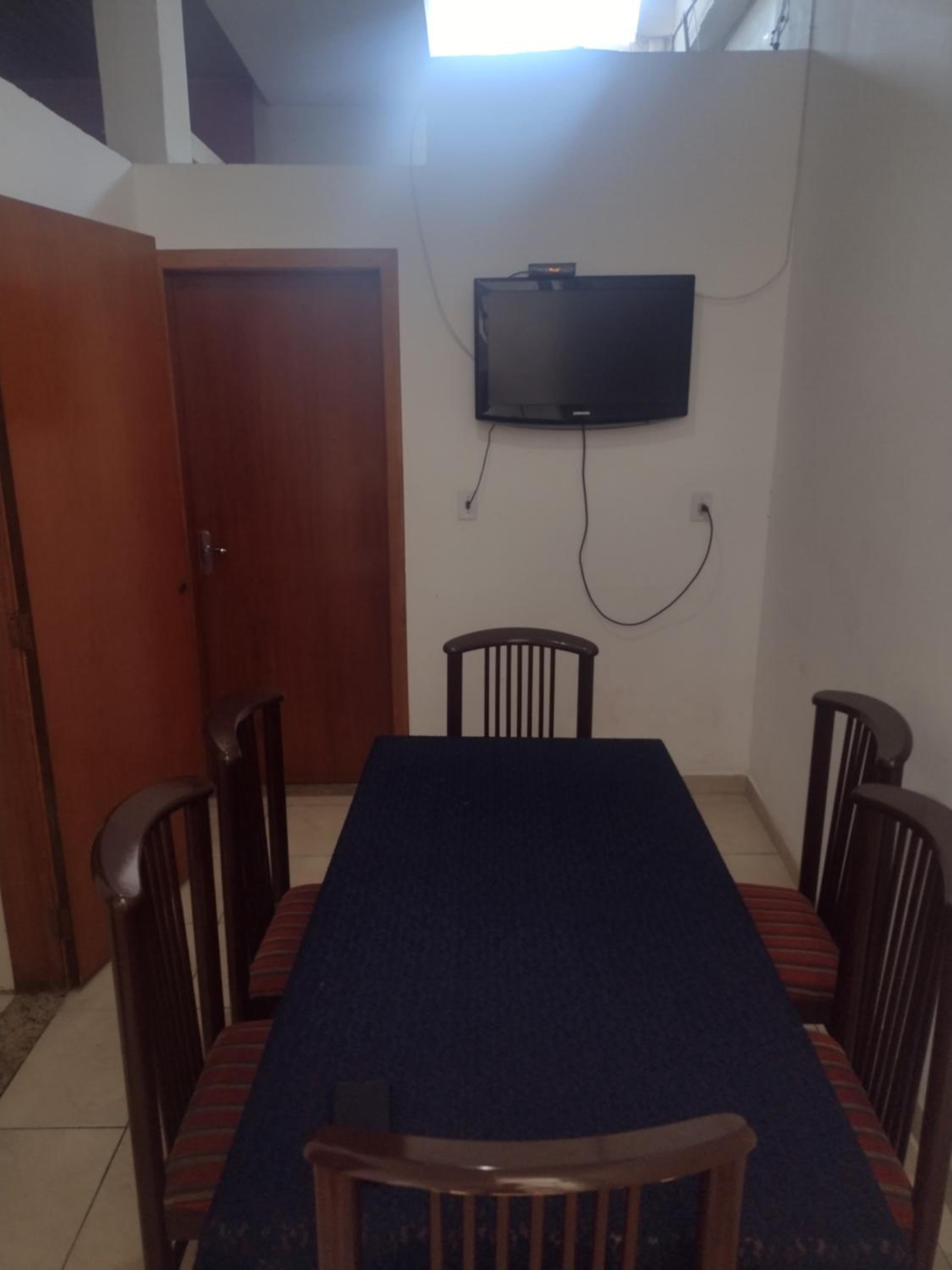Apartment - Ground Floor - Photo 2