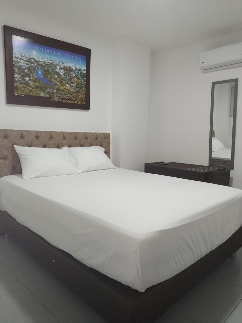 Standard Double Room - Photo 1