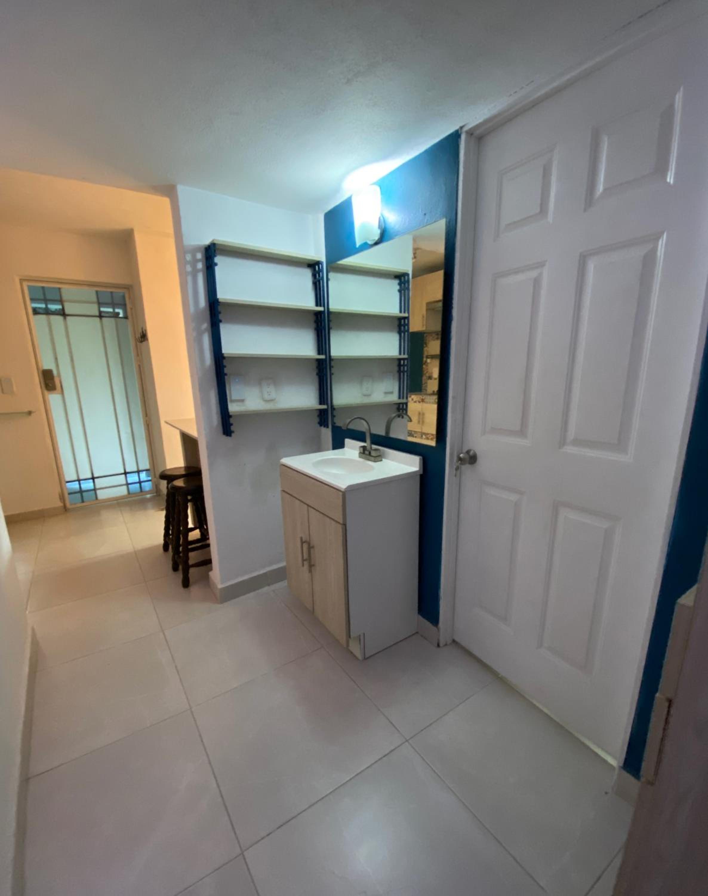 Studio Apartment - Photo 11
