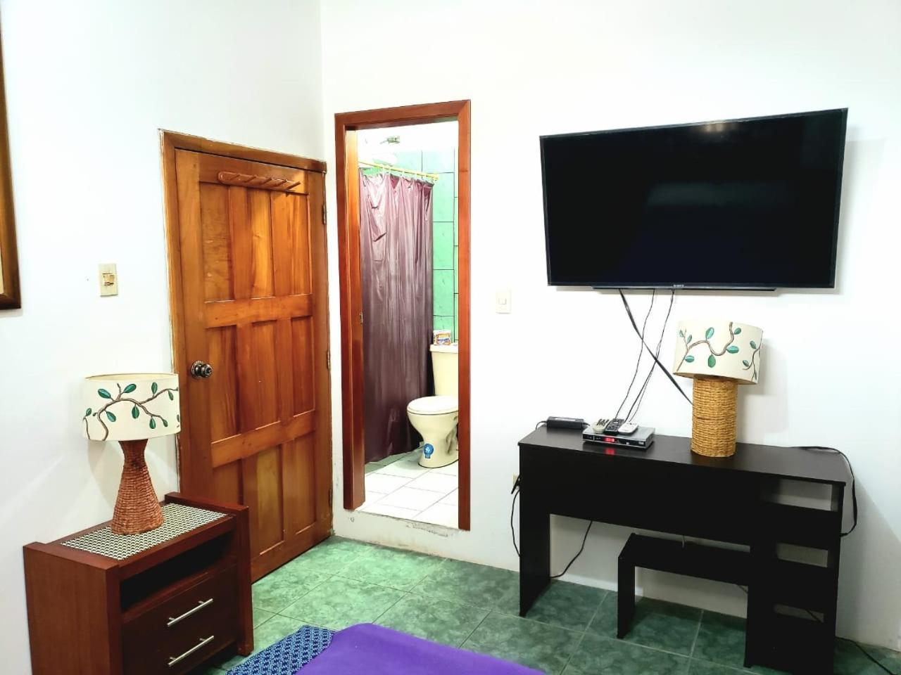 Small Double Room photo 1
