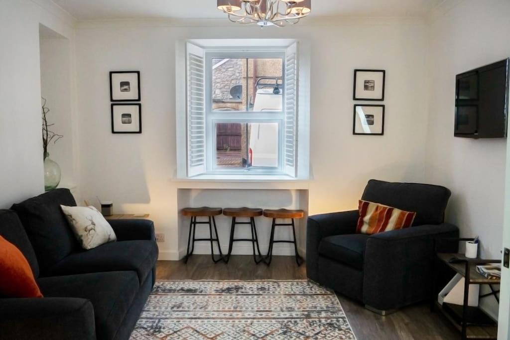 Two-Bedroom House photo 1