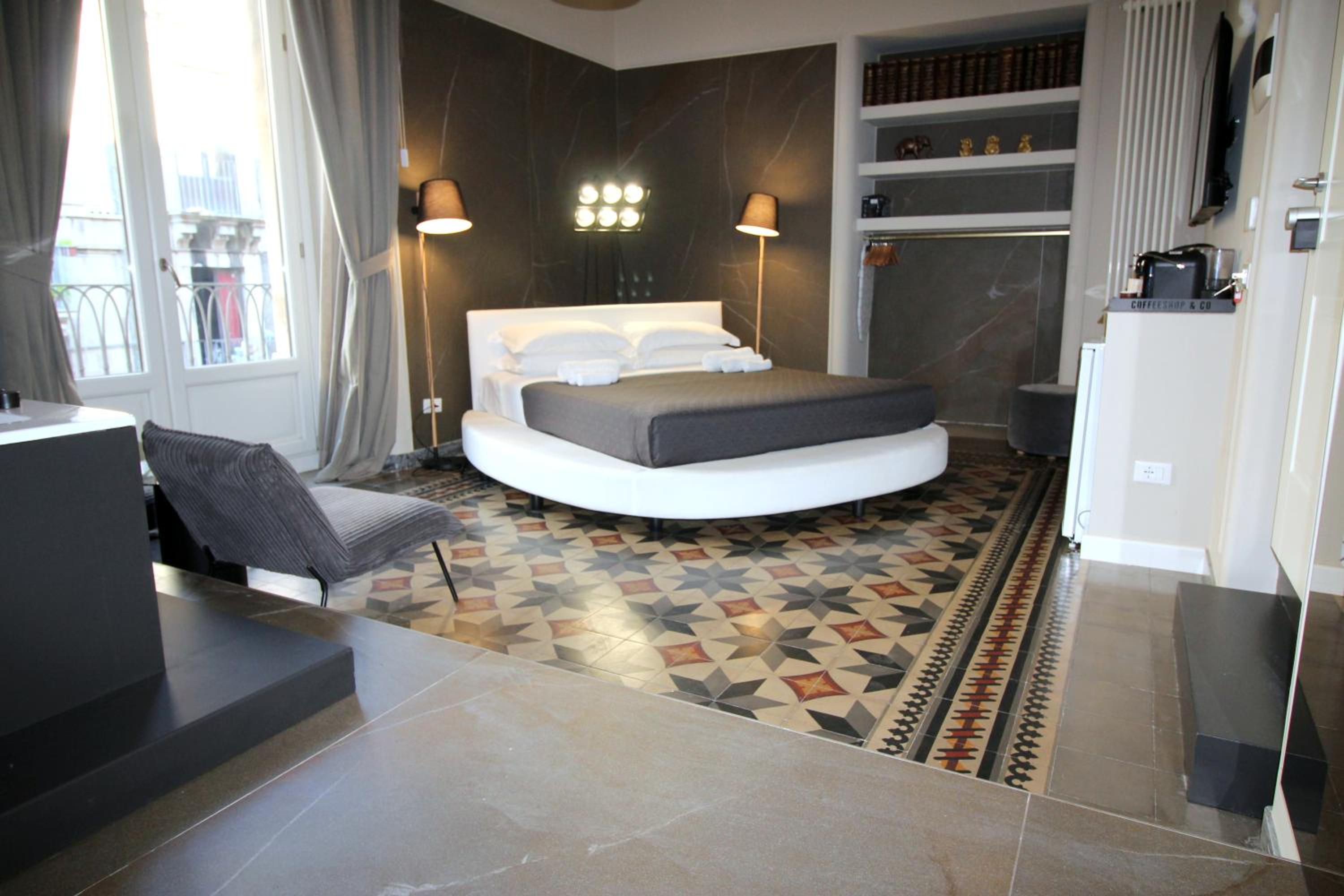 Queen Room with Spa Bath photo 1