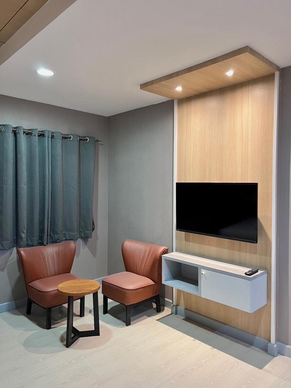 Deluxe Twin Room - Photo 2