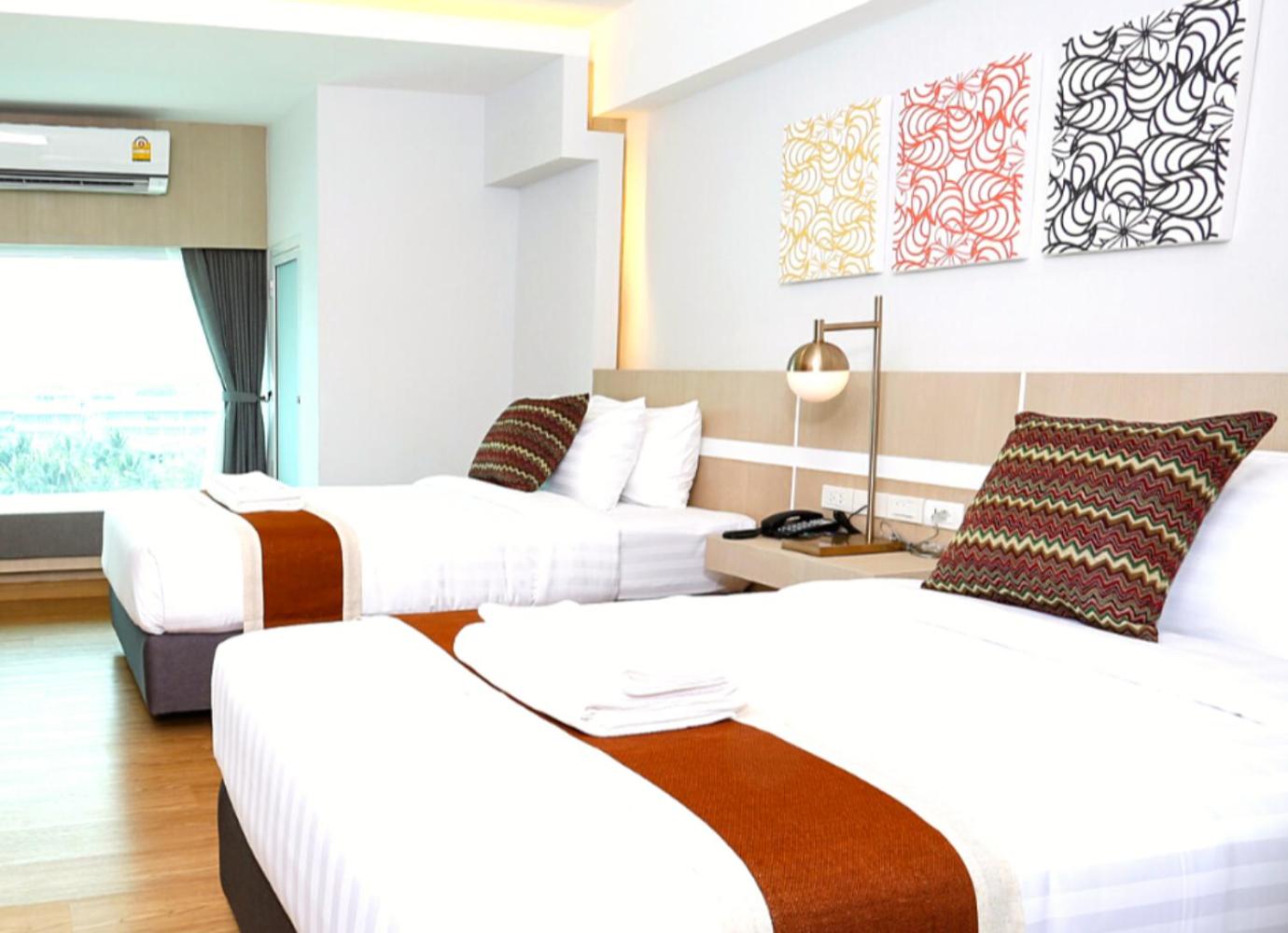 Deluxe Twin Room photo 2