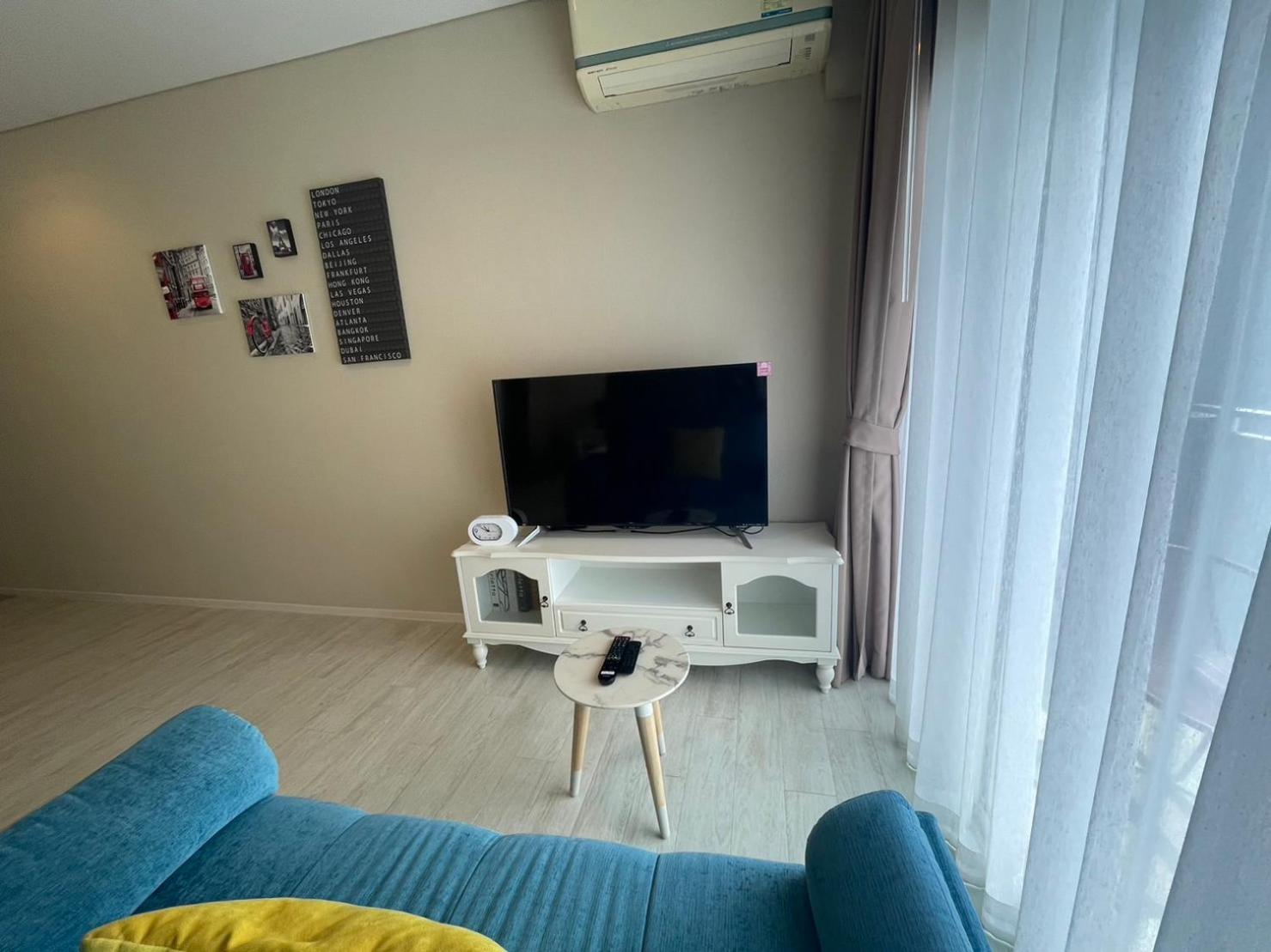 Deluxe Double Room with Side Sea View - Photo 6