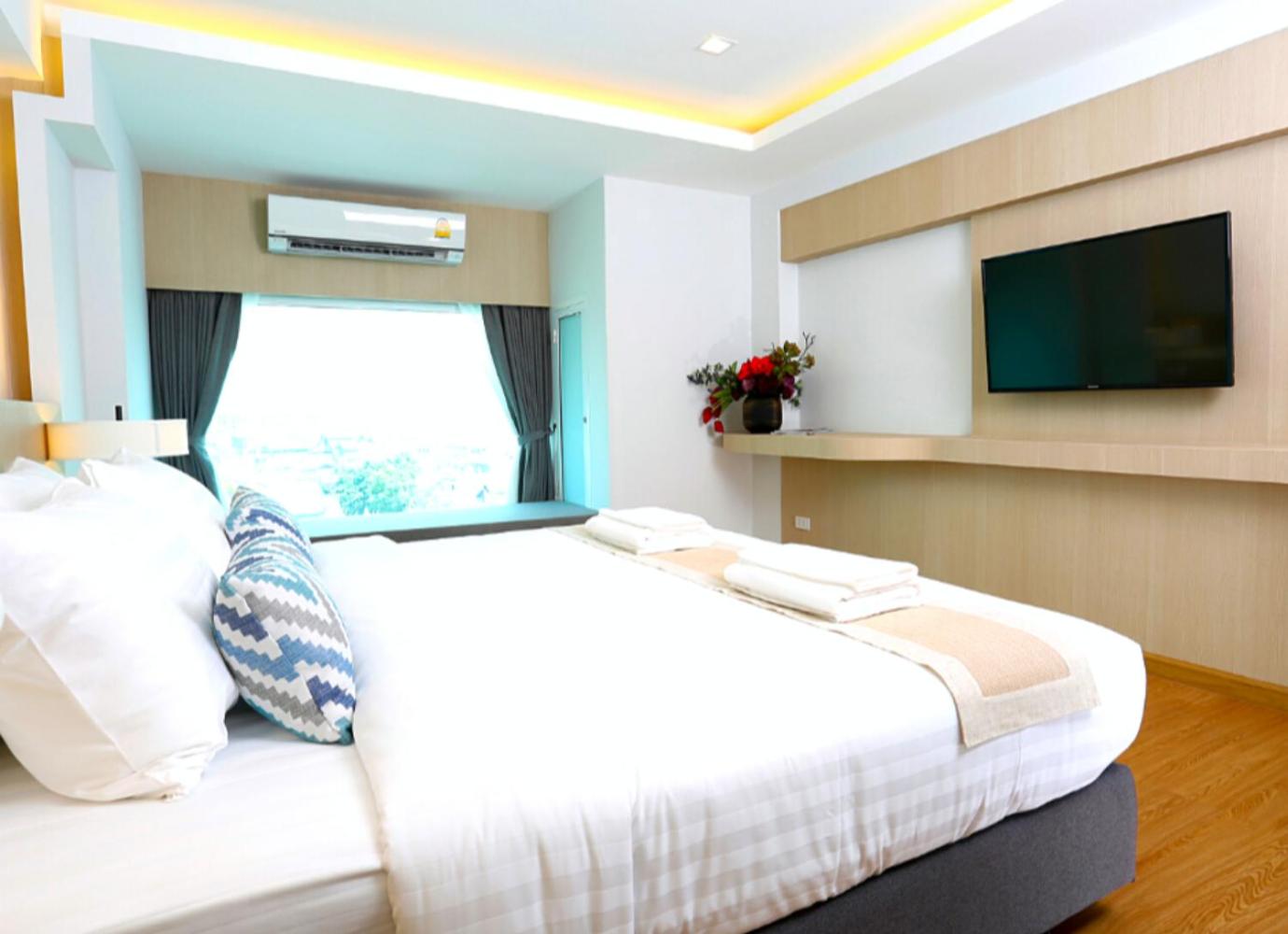 Deluxe Double Room photo 2