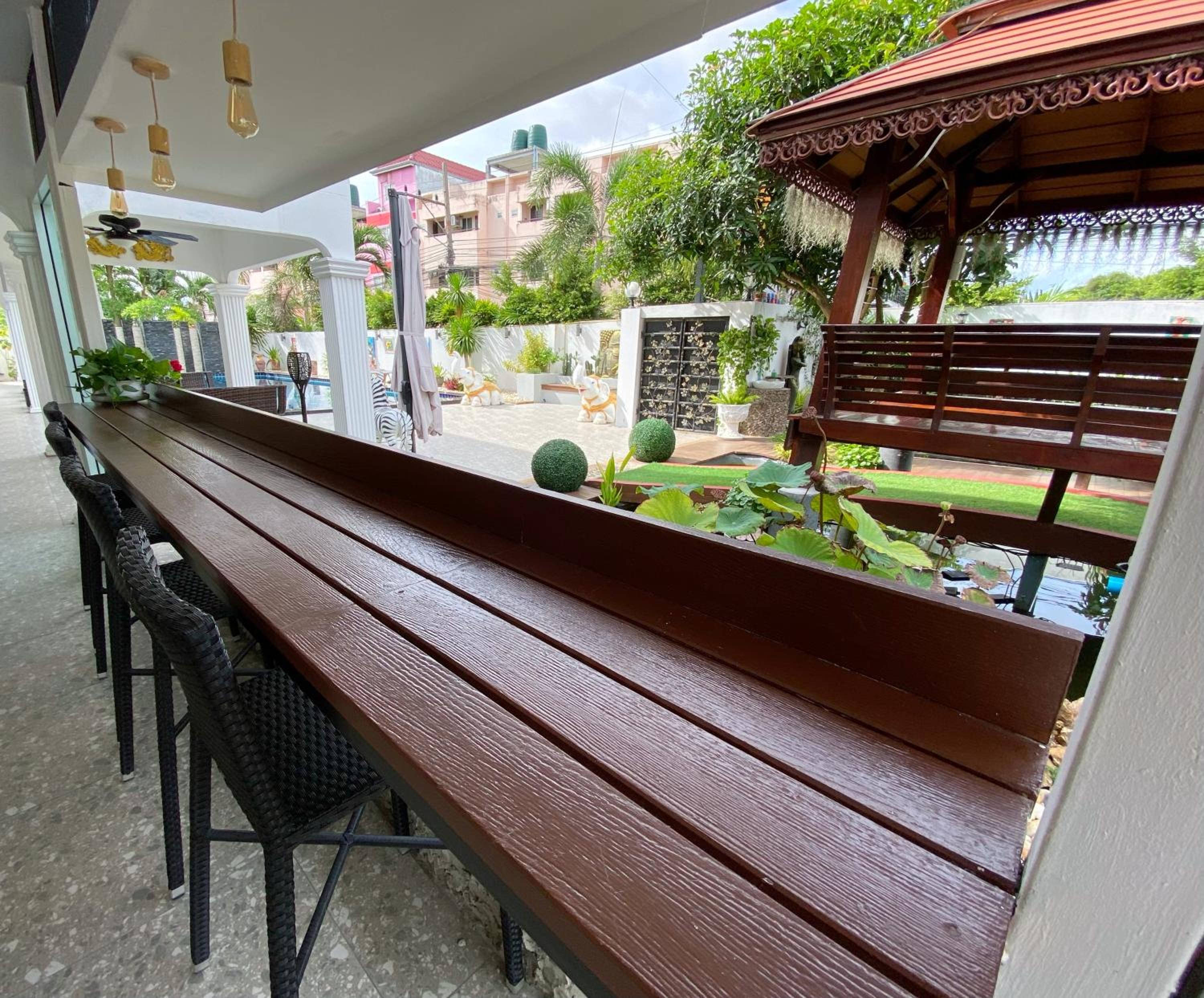 Villa with Garden View - Photo 30