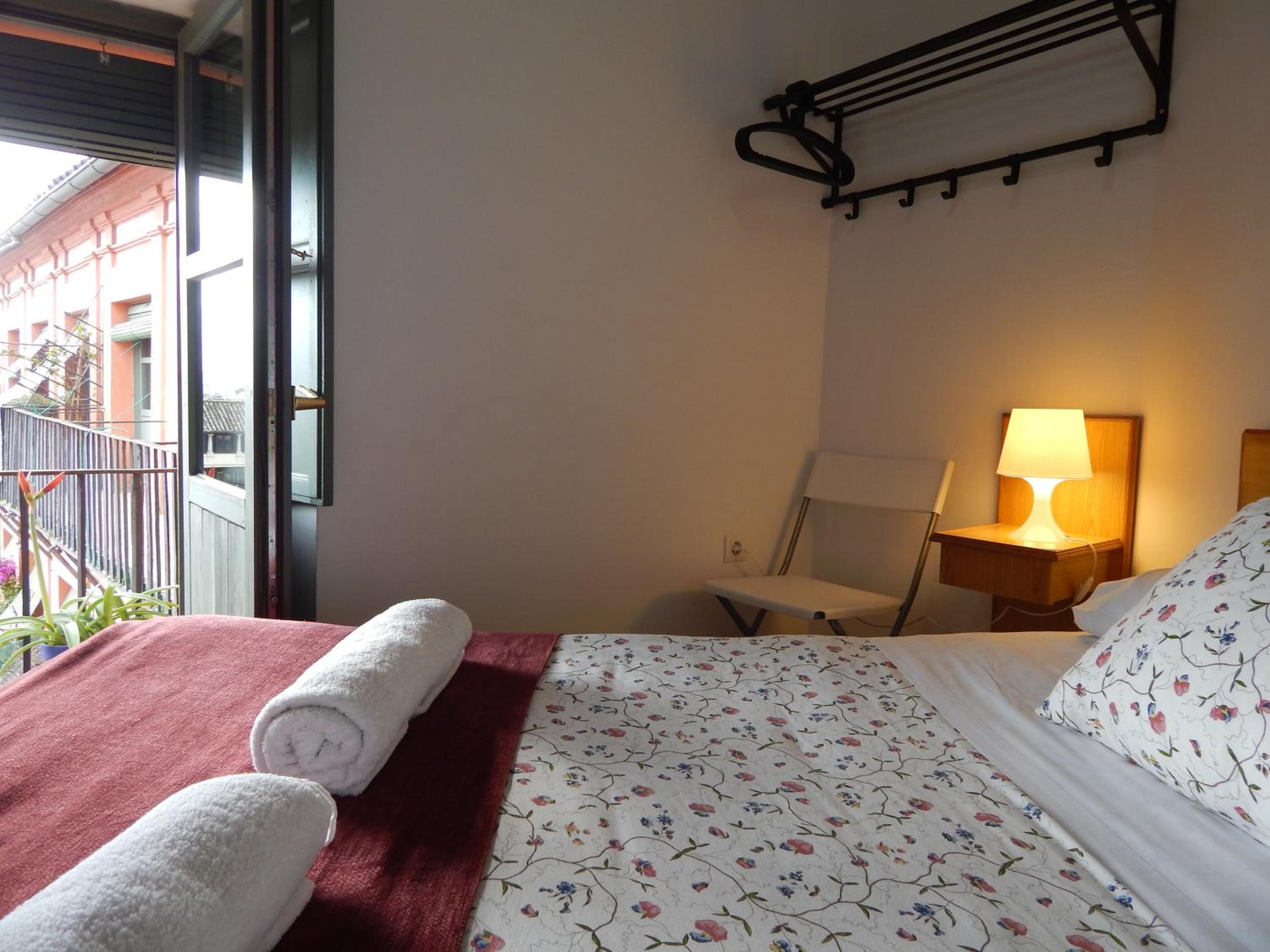 Double or Twin Room - Photo 13