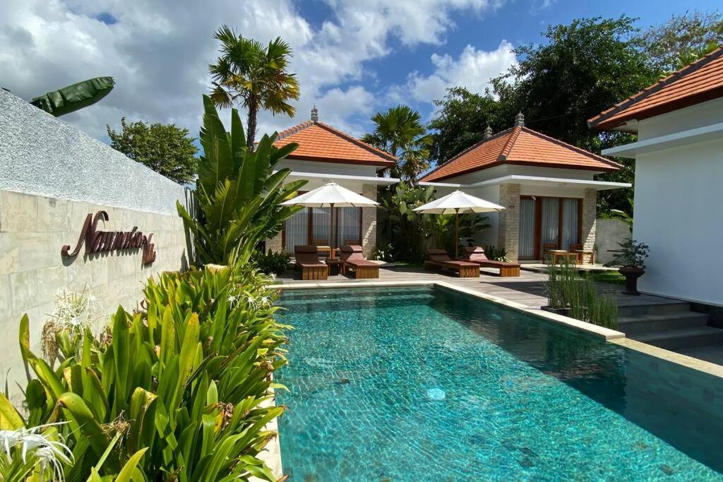 Three-Bedroom Villa photo 3