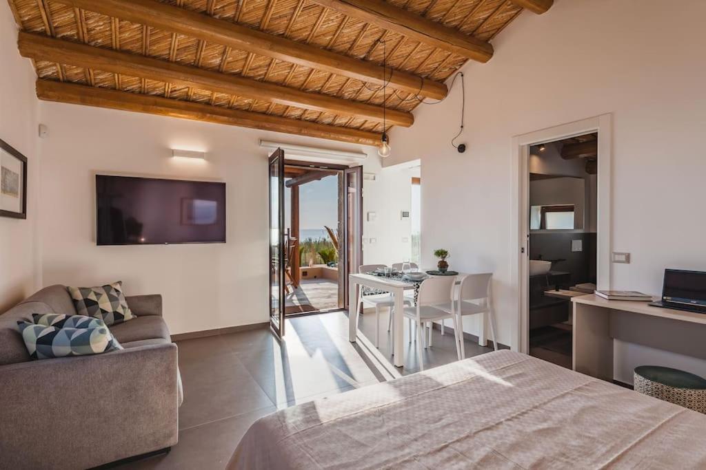 One-Bedroom Villa photo 1