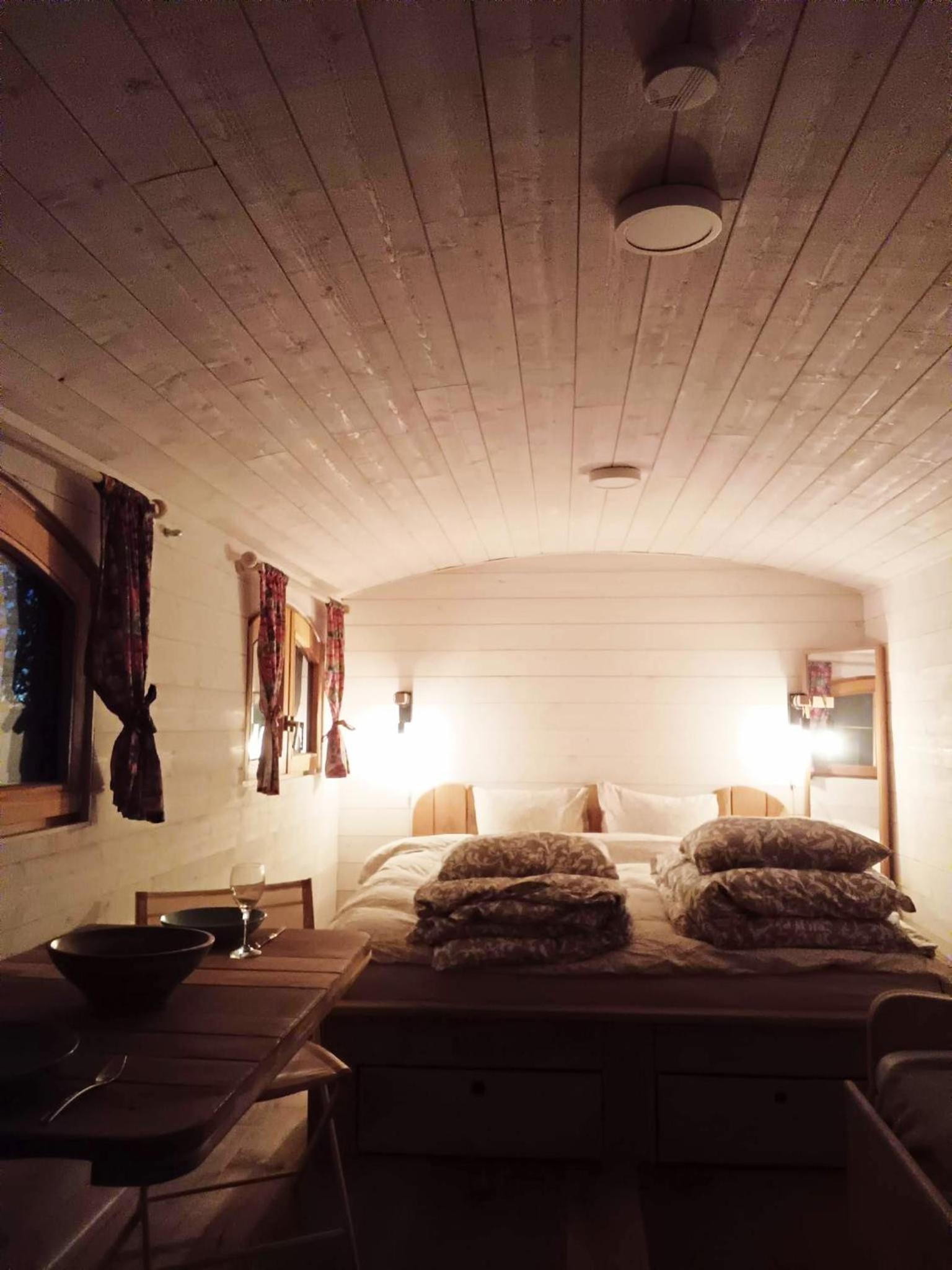 One-Bedroom Bungalow photo 1