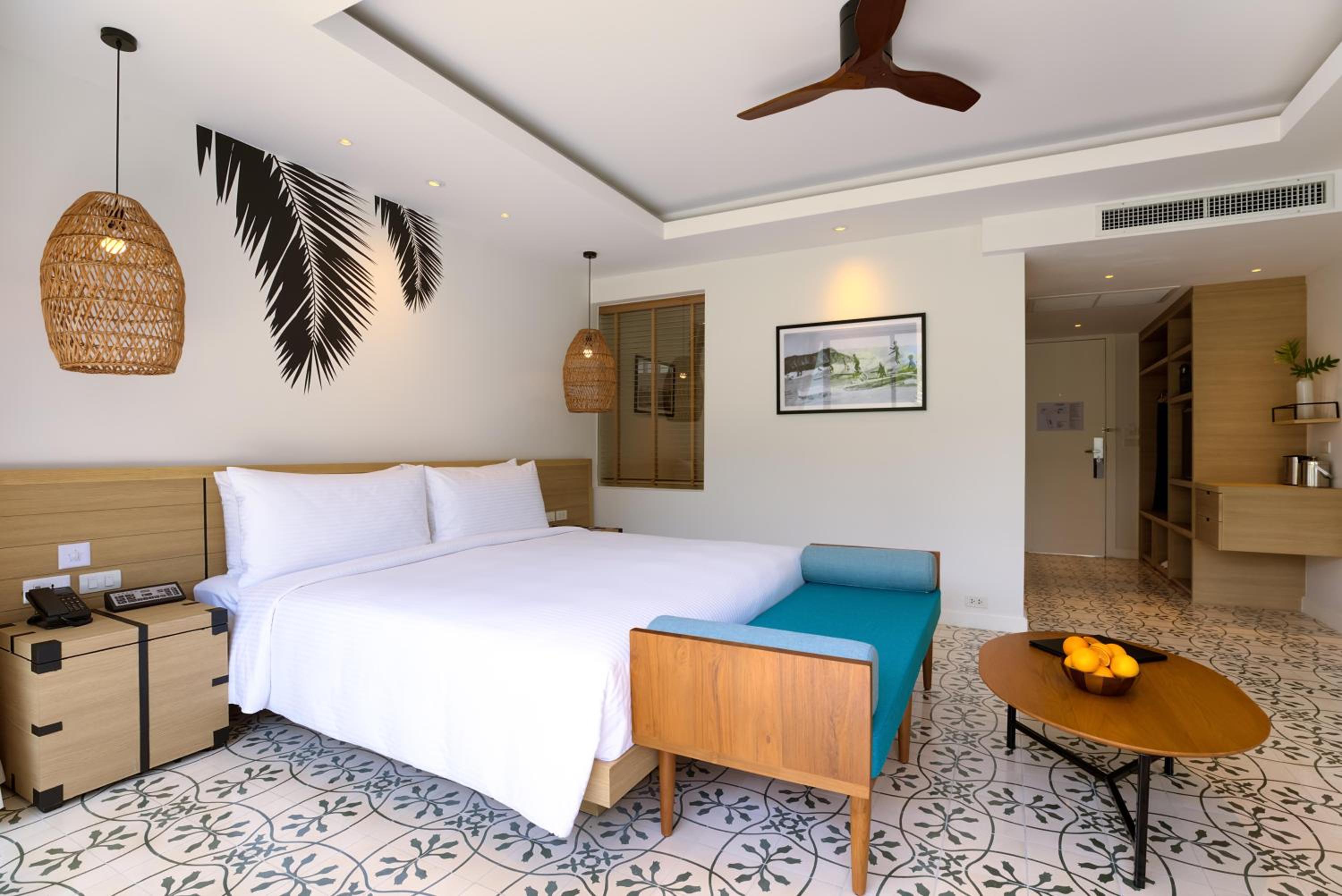 Plunge Pool Suite 1 King - Photo 7