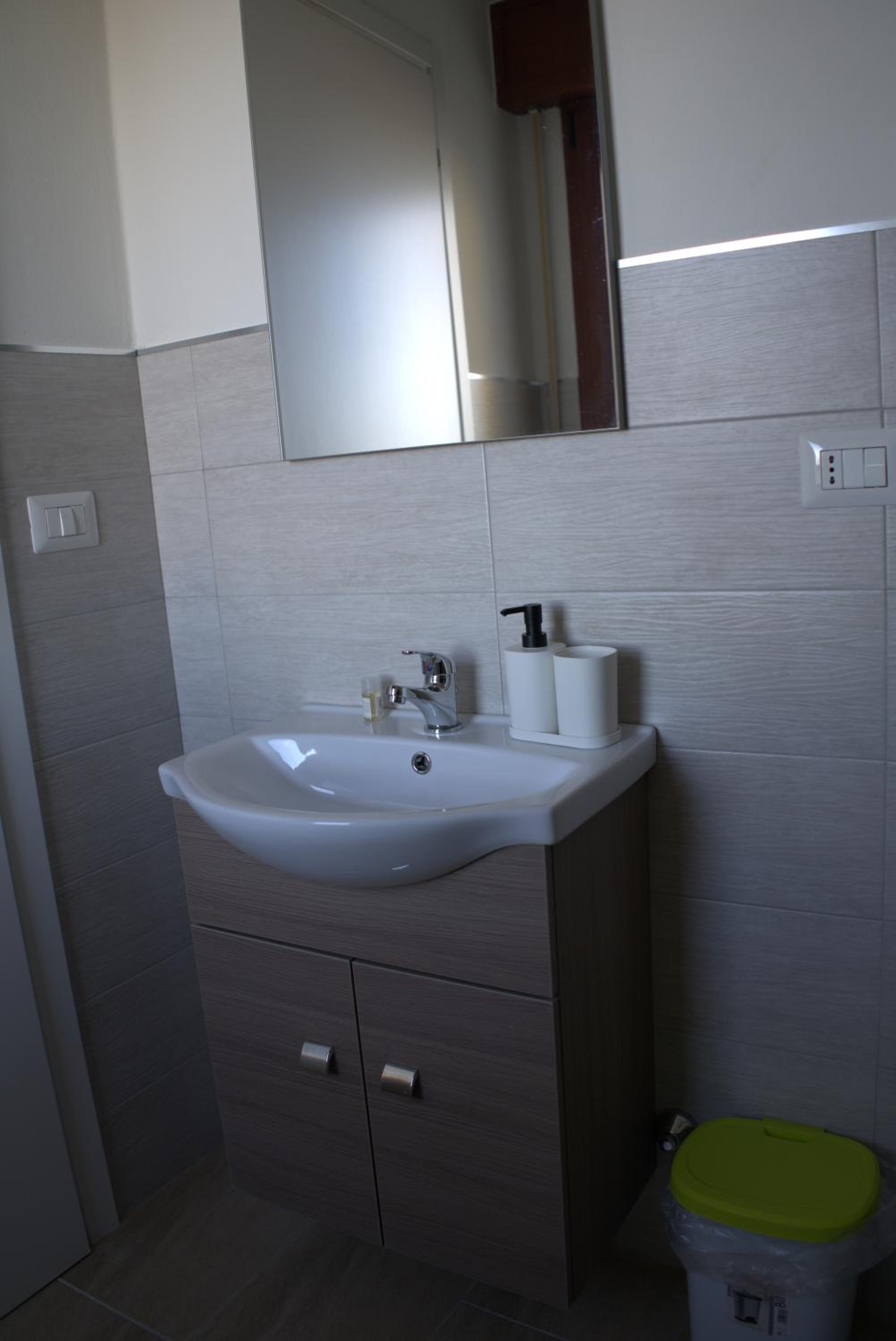 Double Room with Mountain View - Photo 3