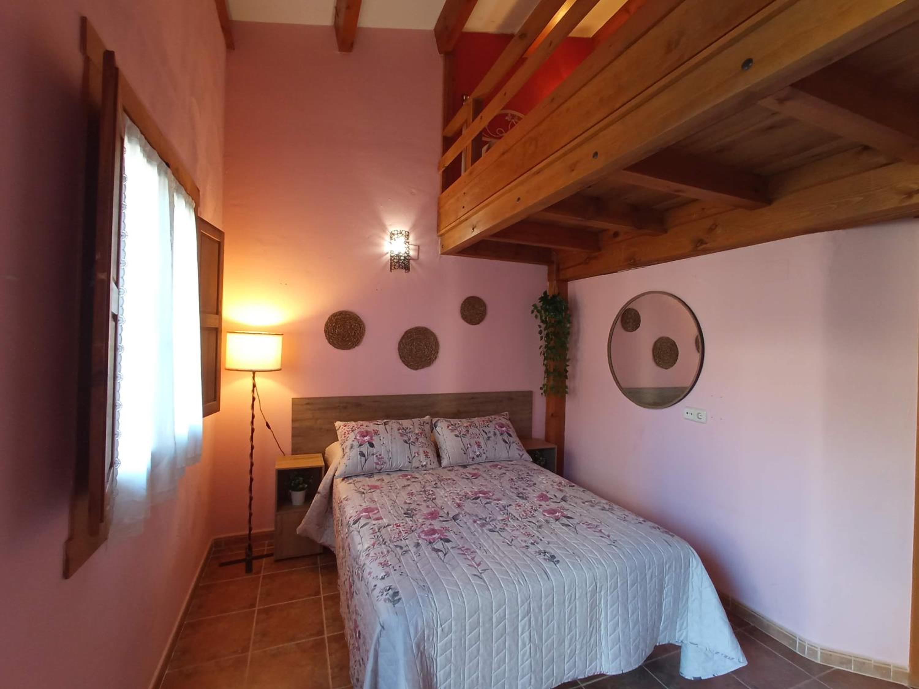 Casa de cinco habitaciones