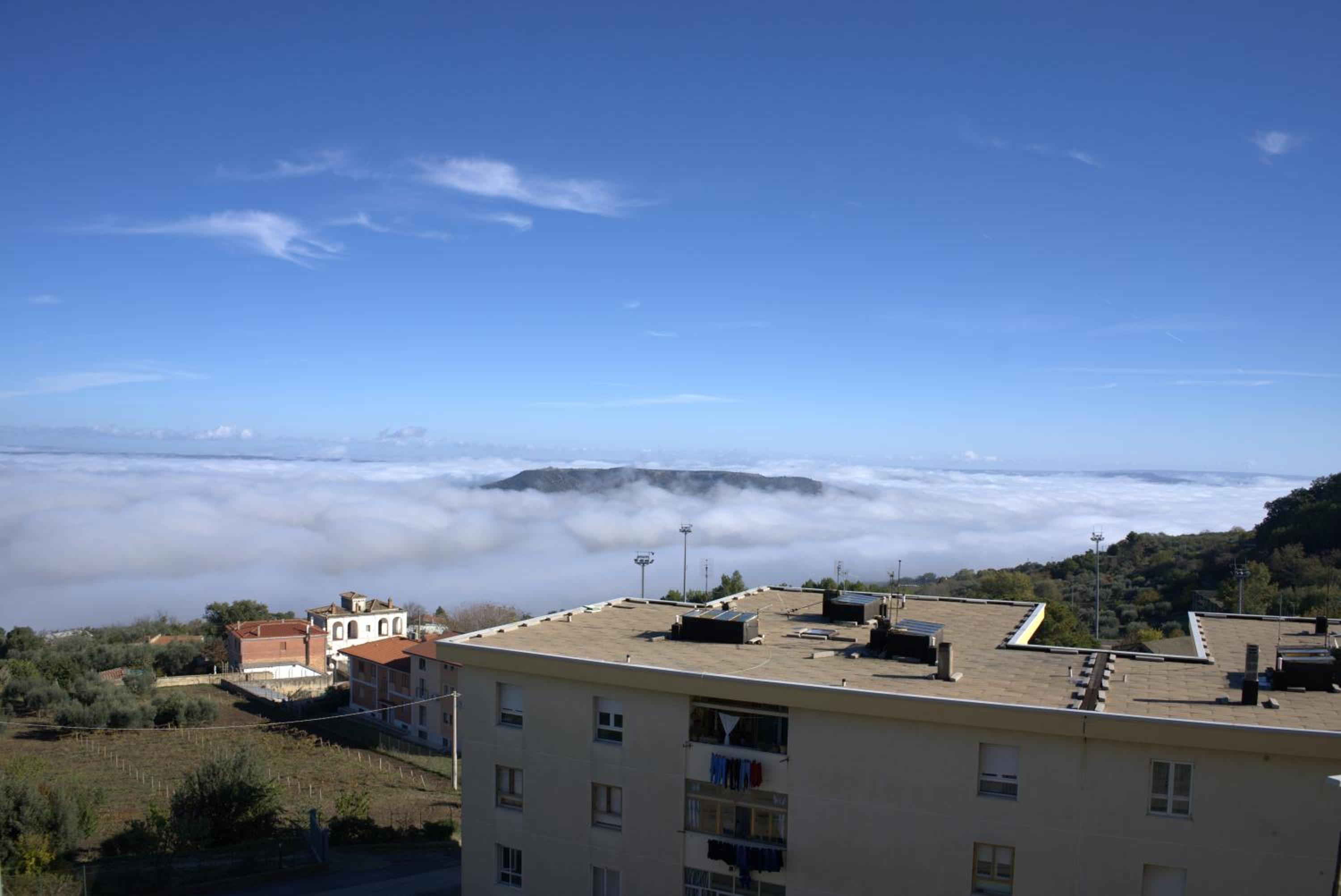 Double Room with Mountain View - Photo 7