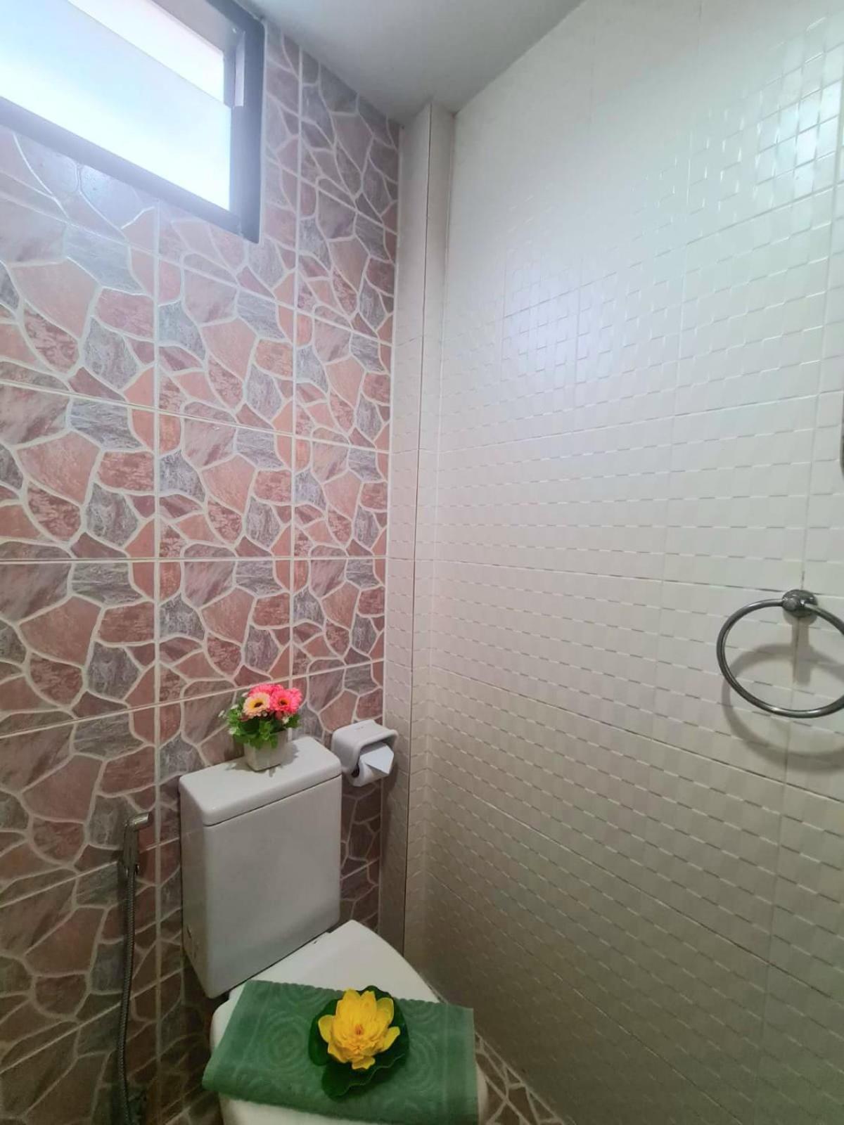 Deluxe Triple Room - Photo 8