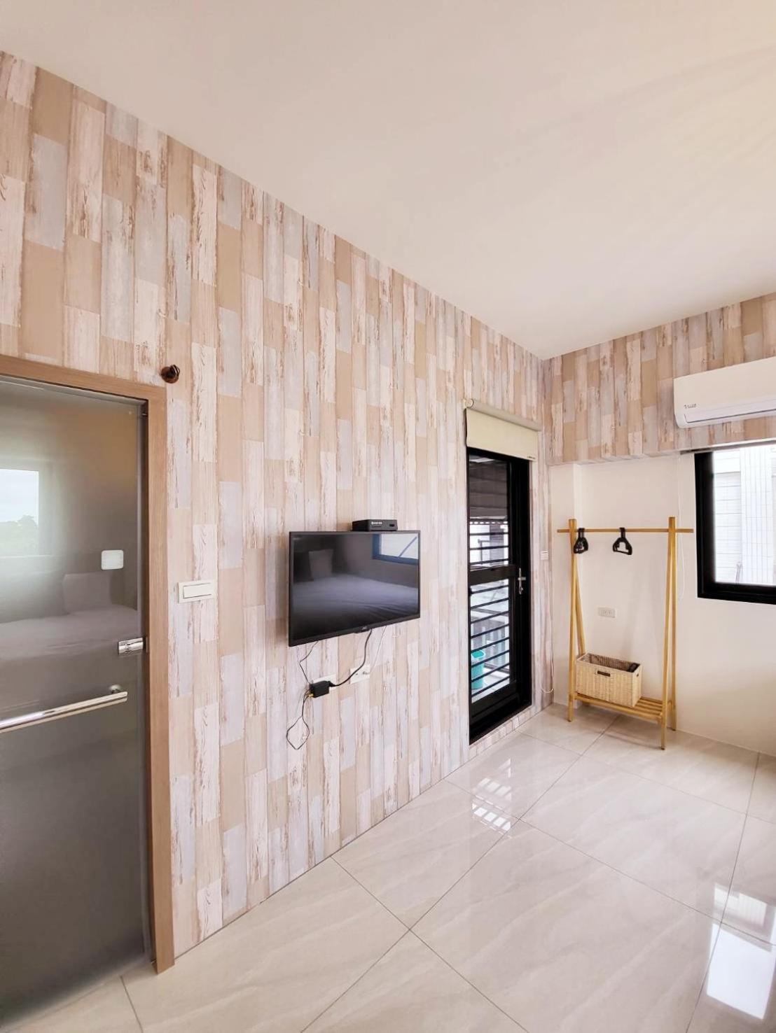 Quadruple Room with Bathroom photo 2