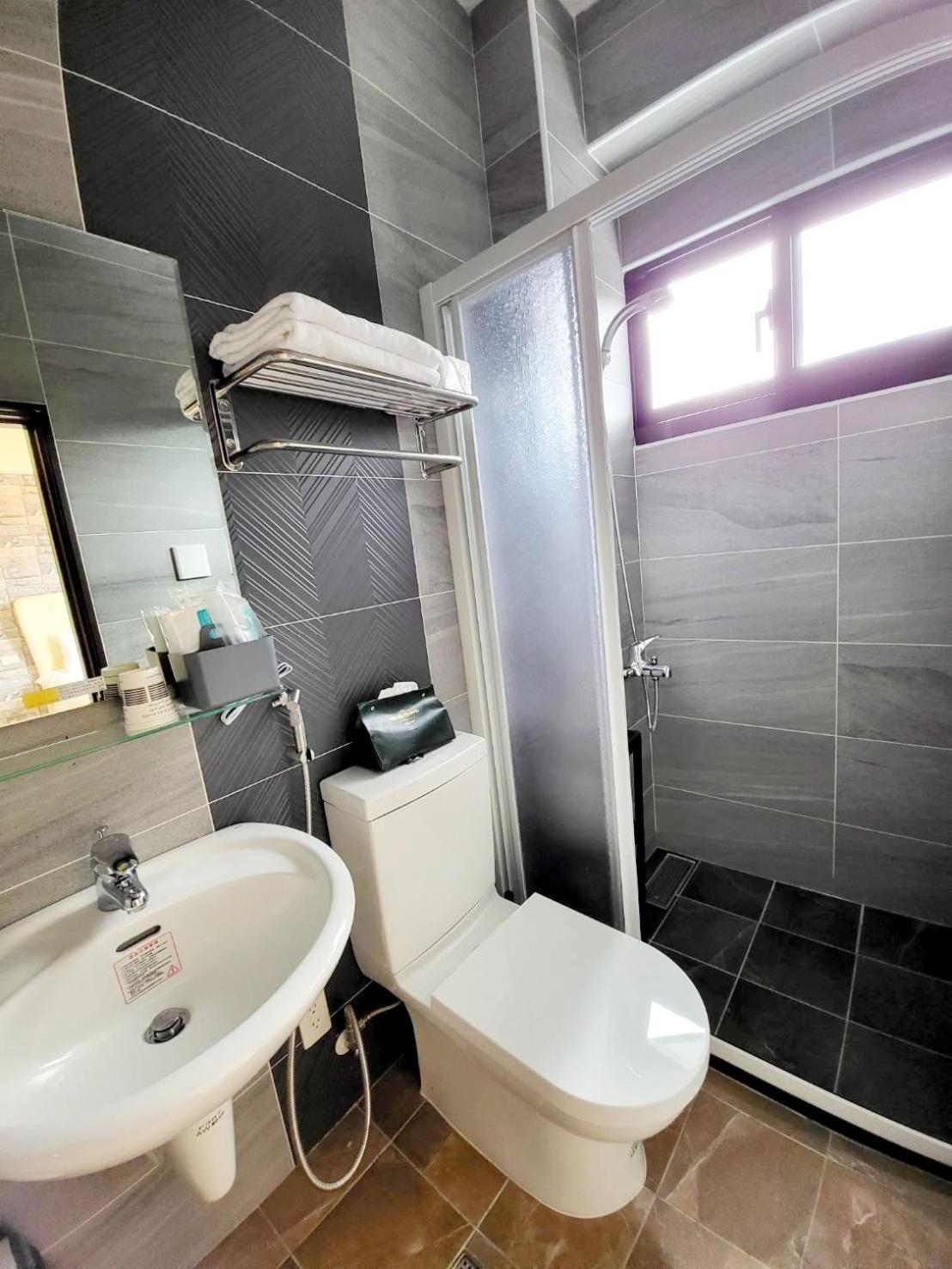 One-Bedroom House photo 2