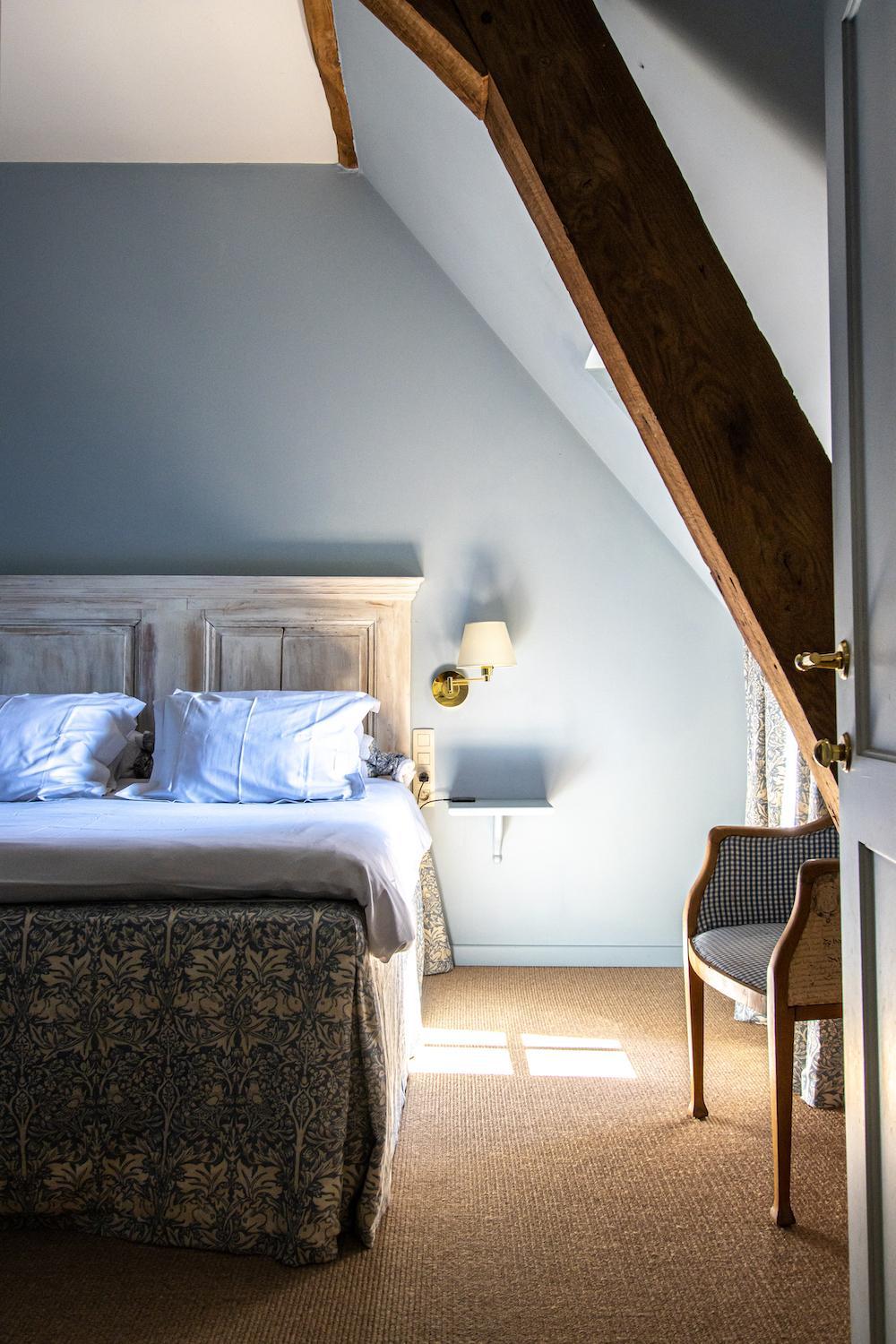 Double Room with Private Bathroom - Photo 2