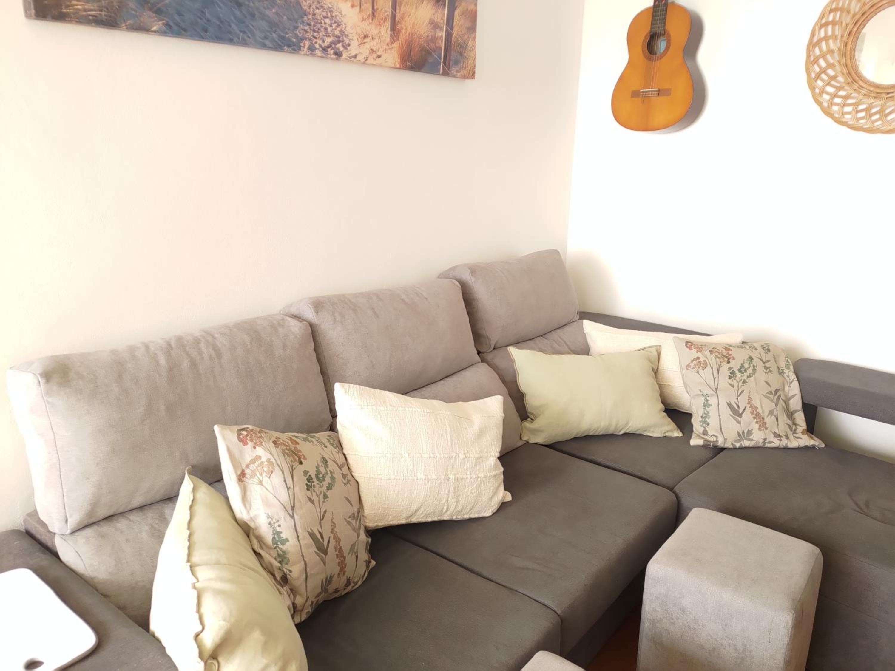 One-Bedroom House photo 2