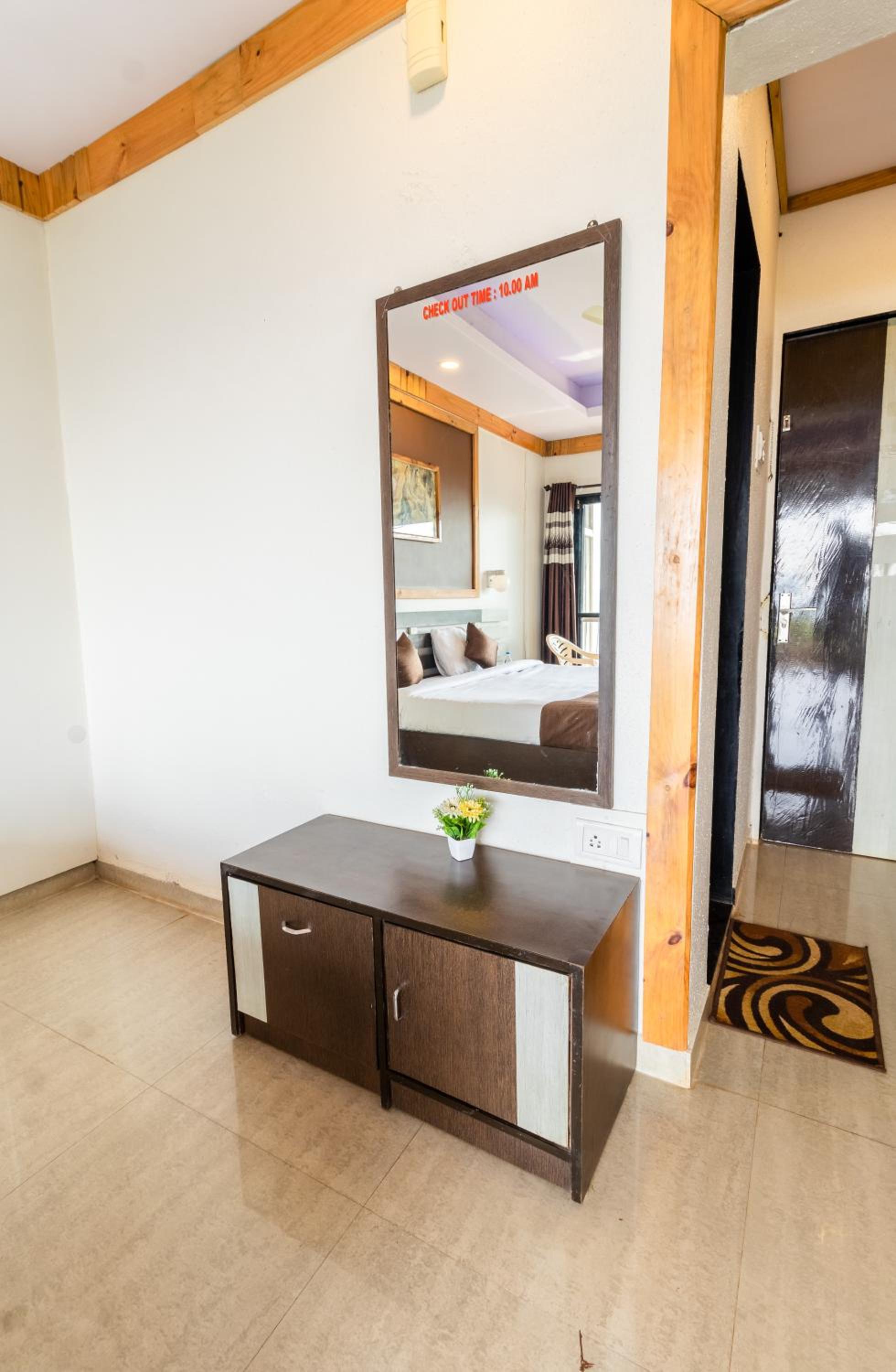 Executive Valley View Room  - Photo 12