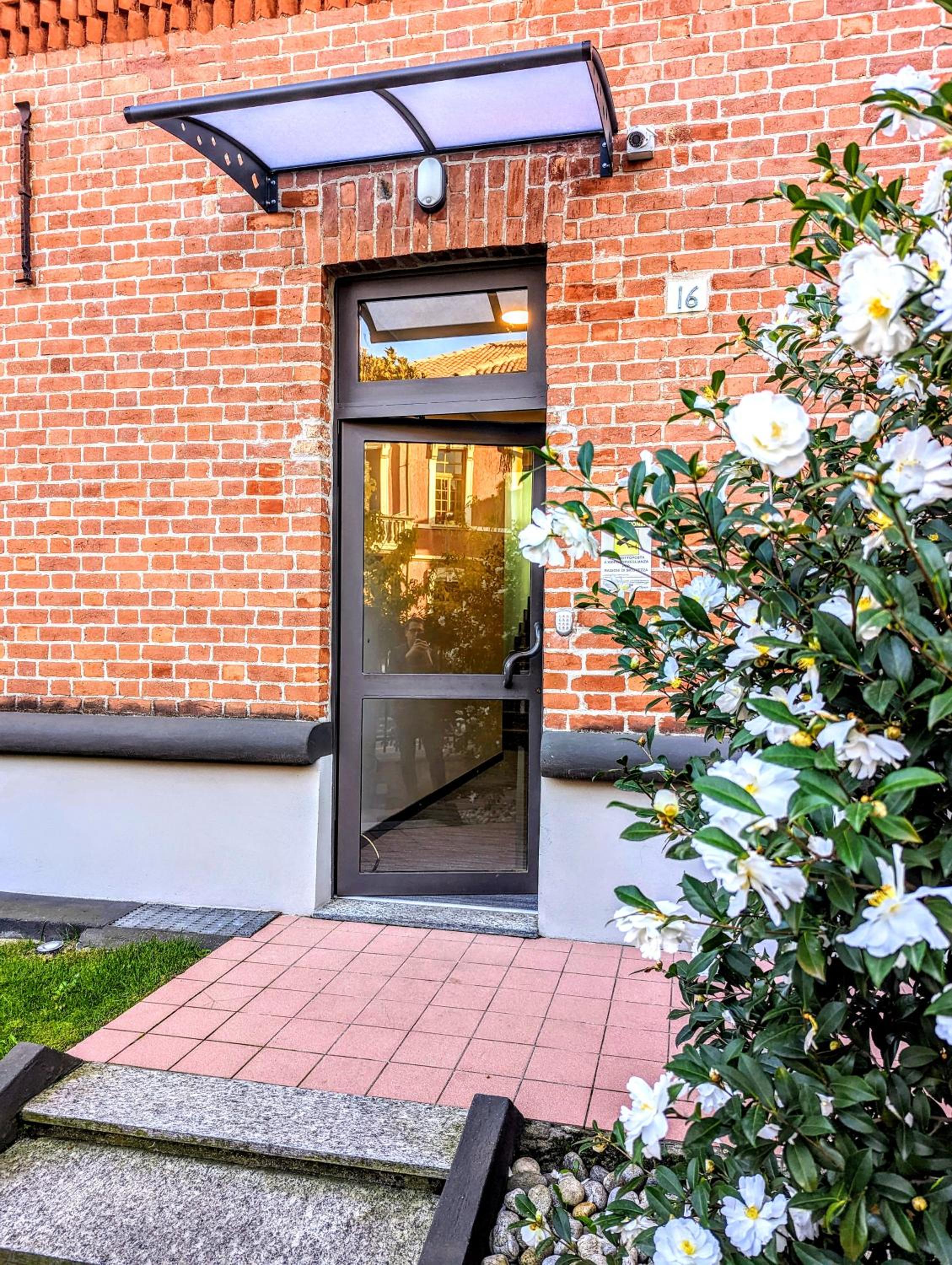 Superior Apartment photo 2