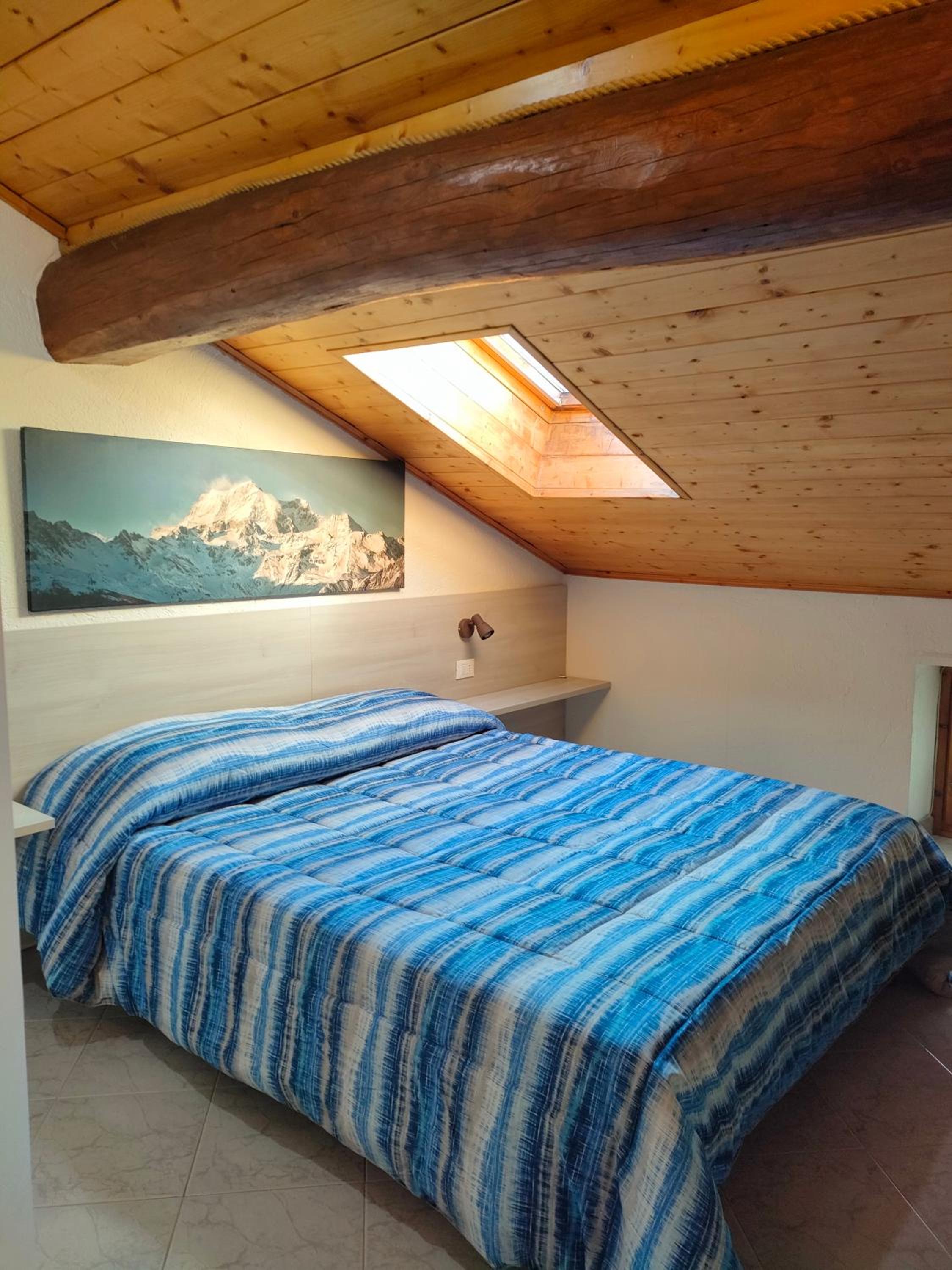 Double Room - Attic photo 1