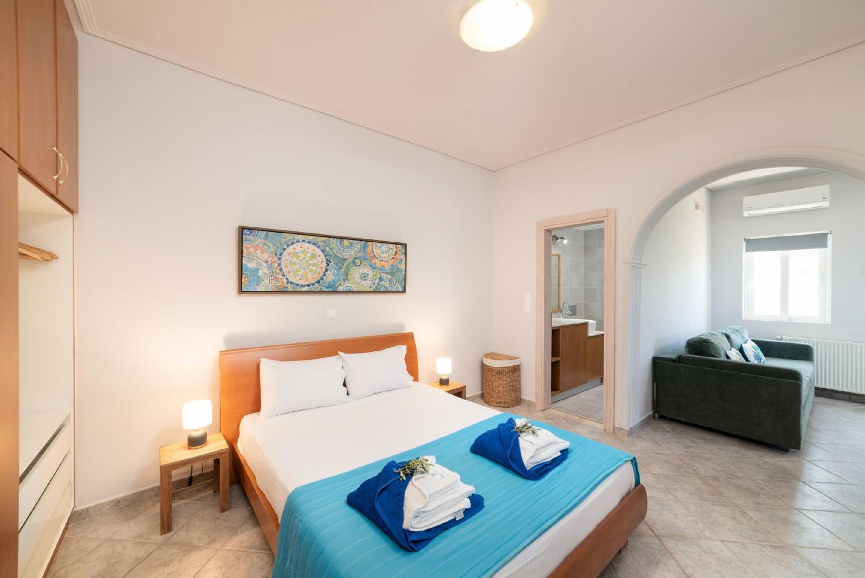 Villa photo 1