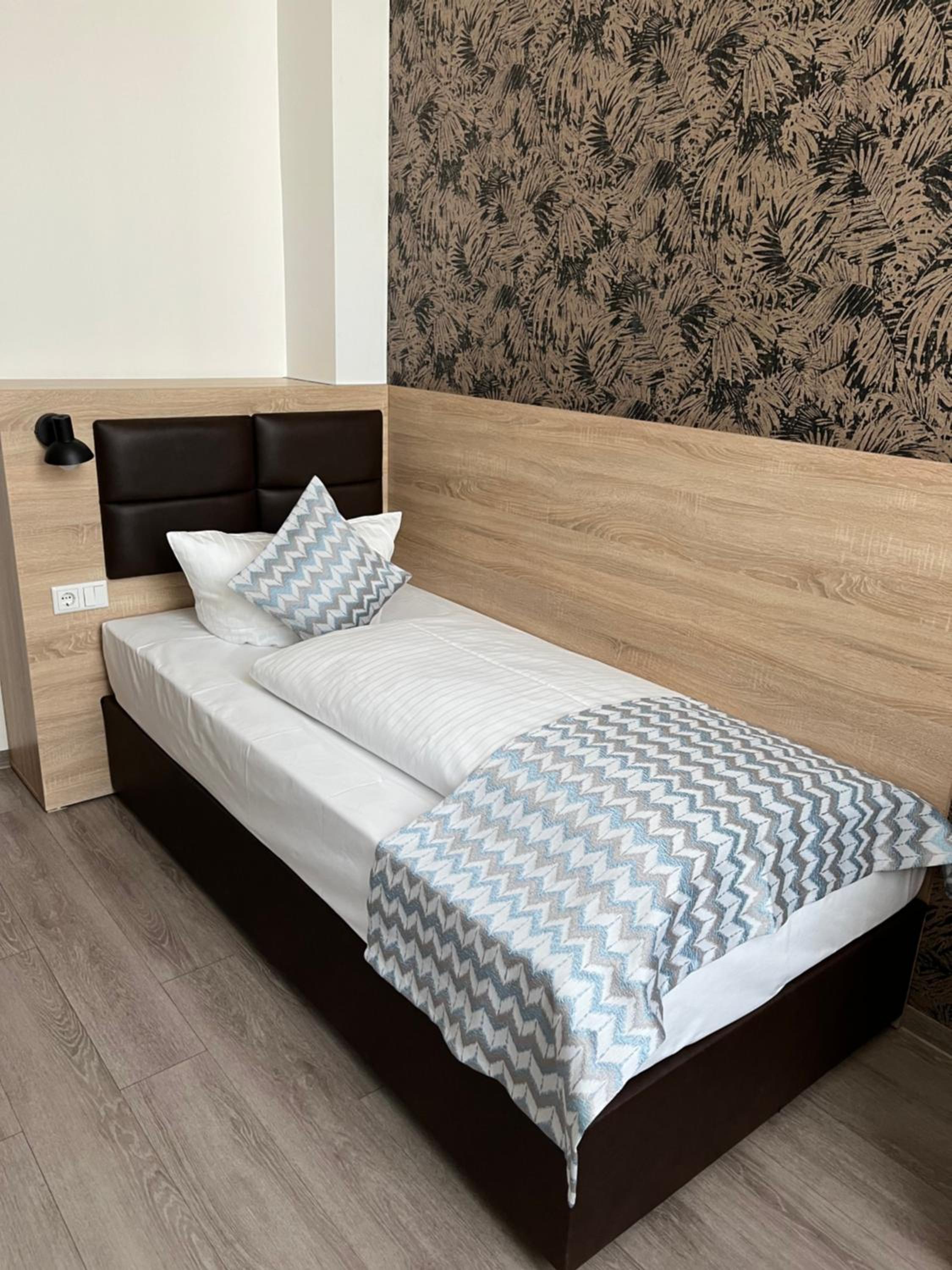 Hotel Lacin - Photo 17