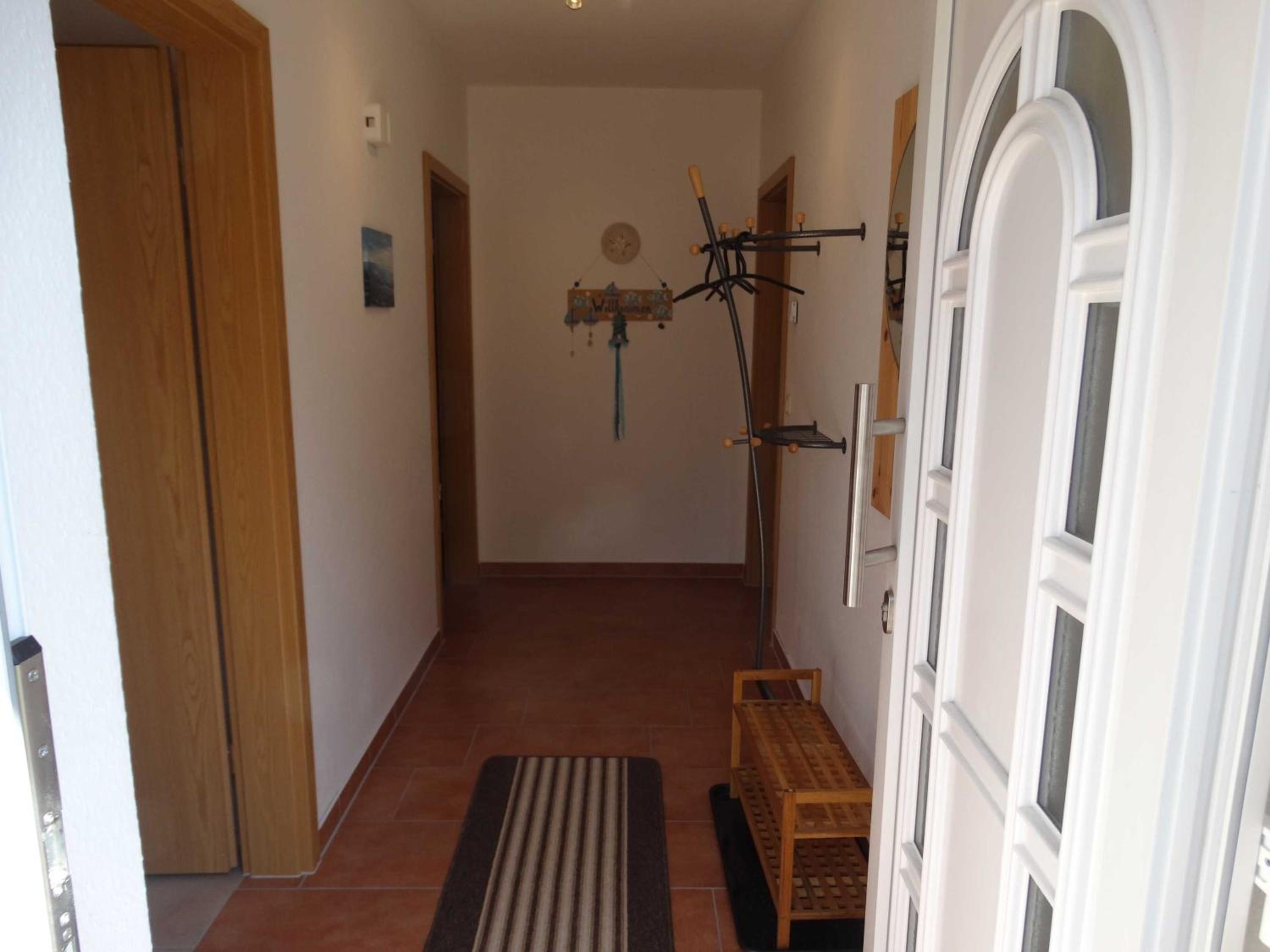 Apartment With Shower photo 2
