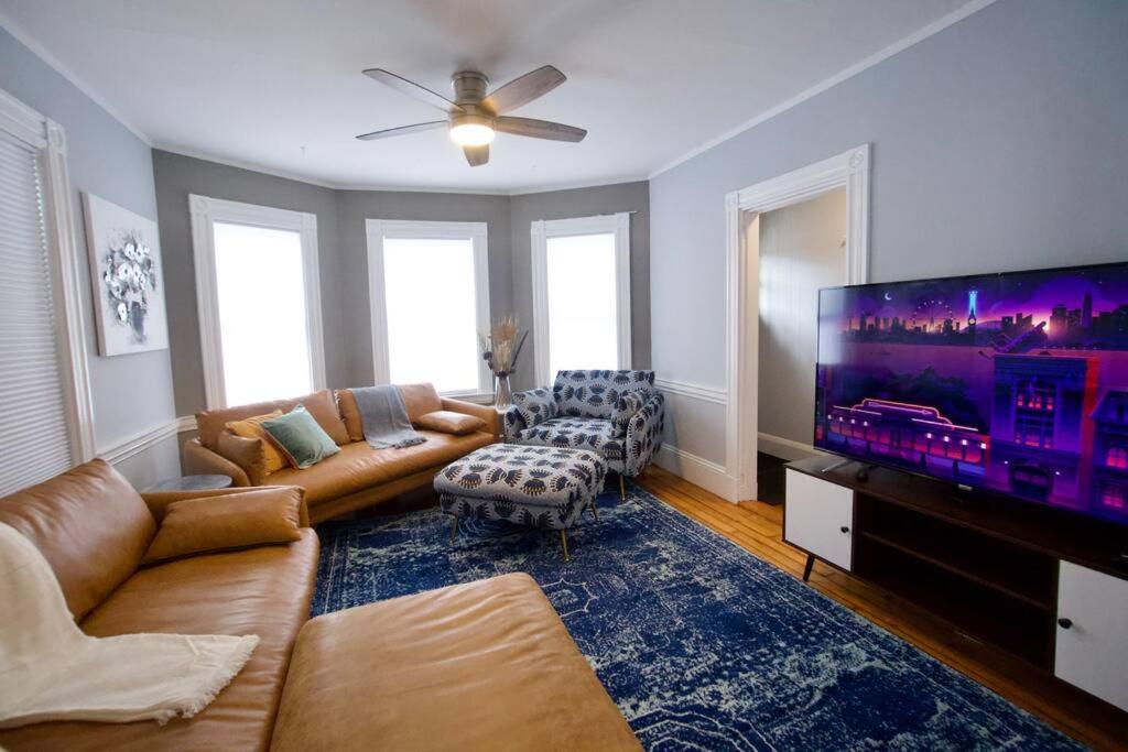 Apartment photo 2