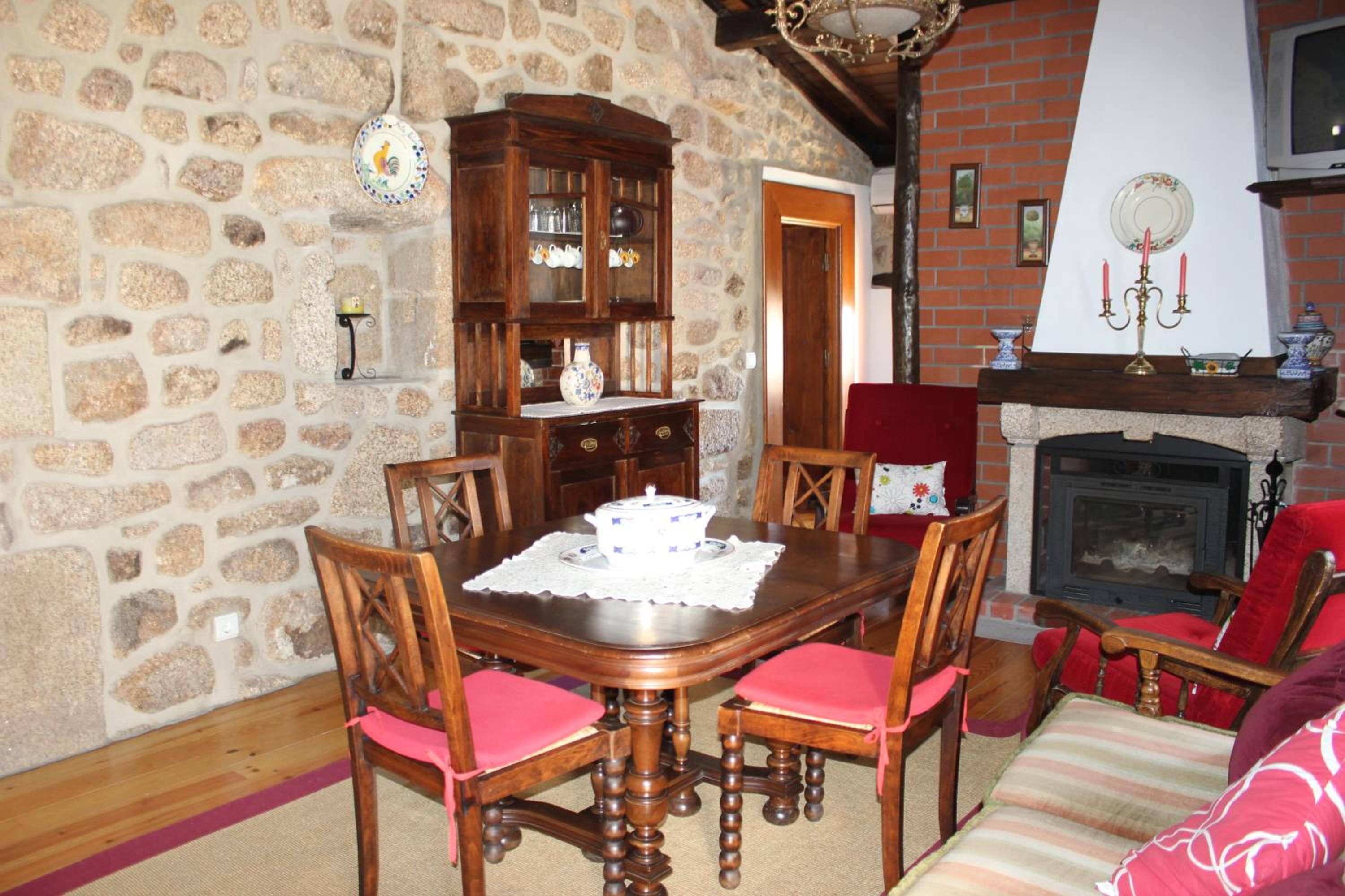 Two-Bedroom House photo 2