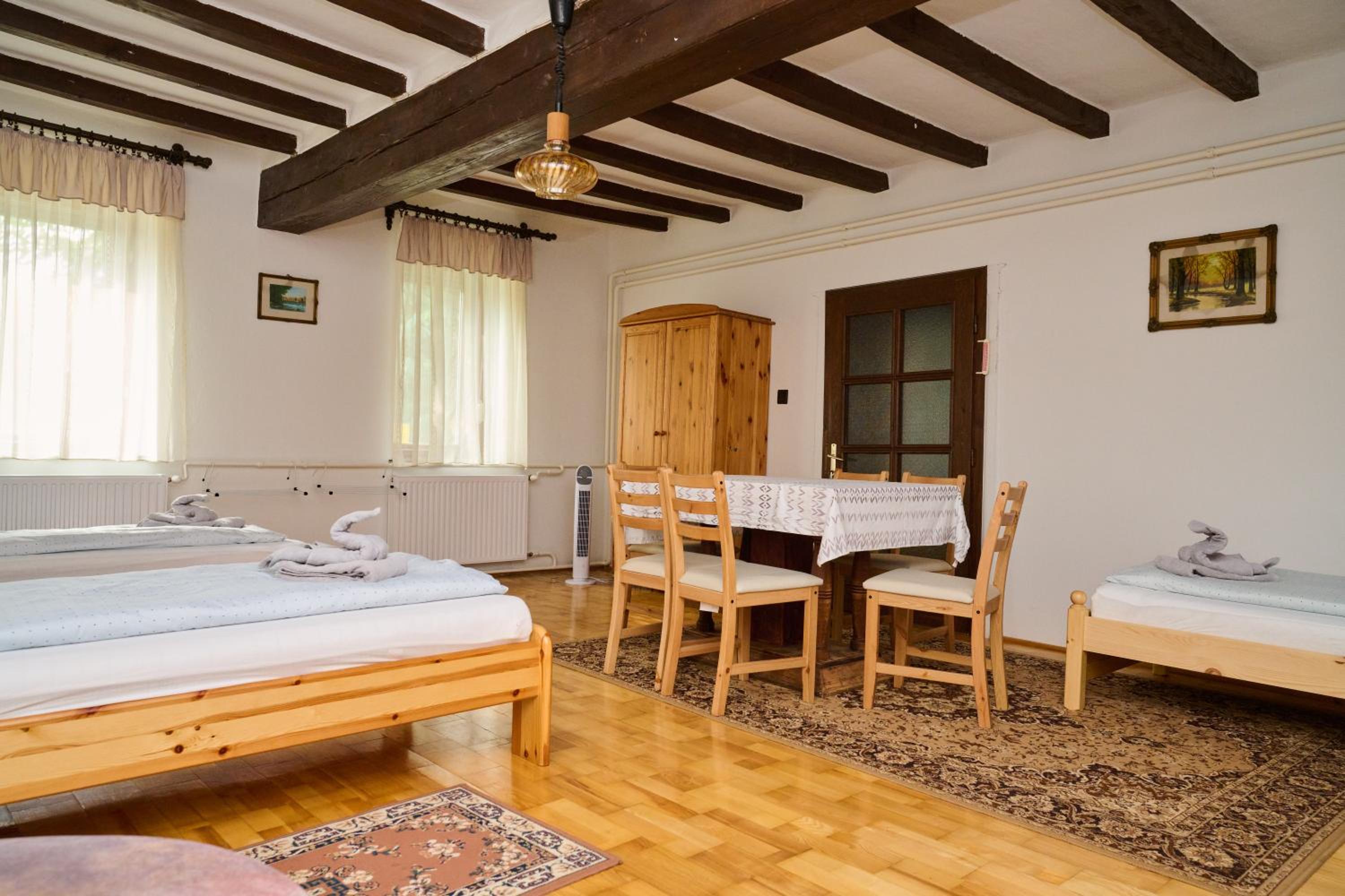 Apartment - Photo 4