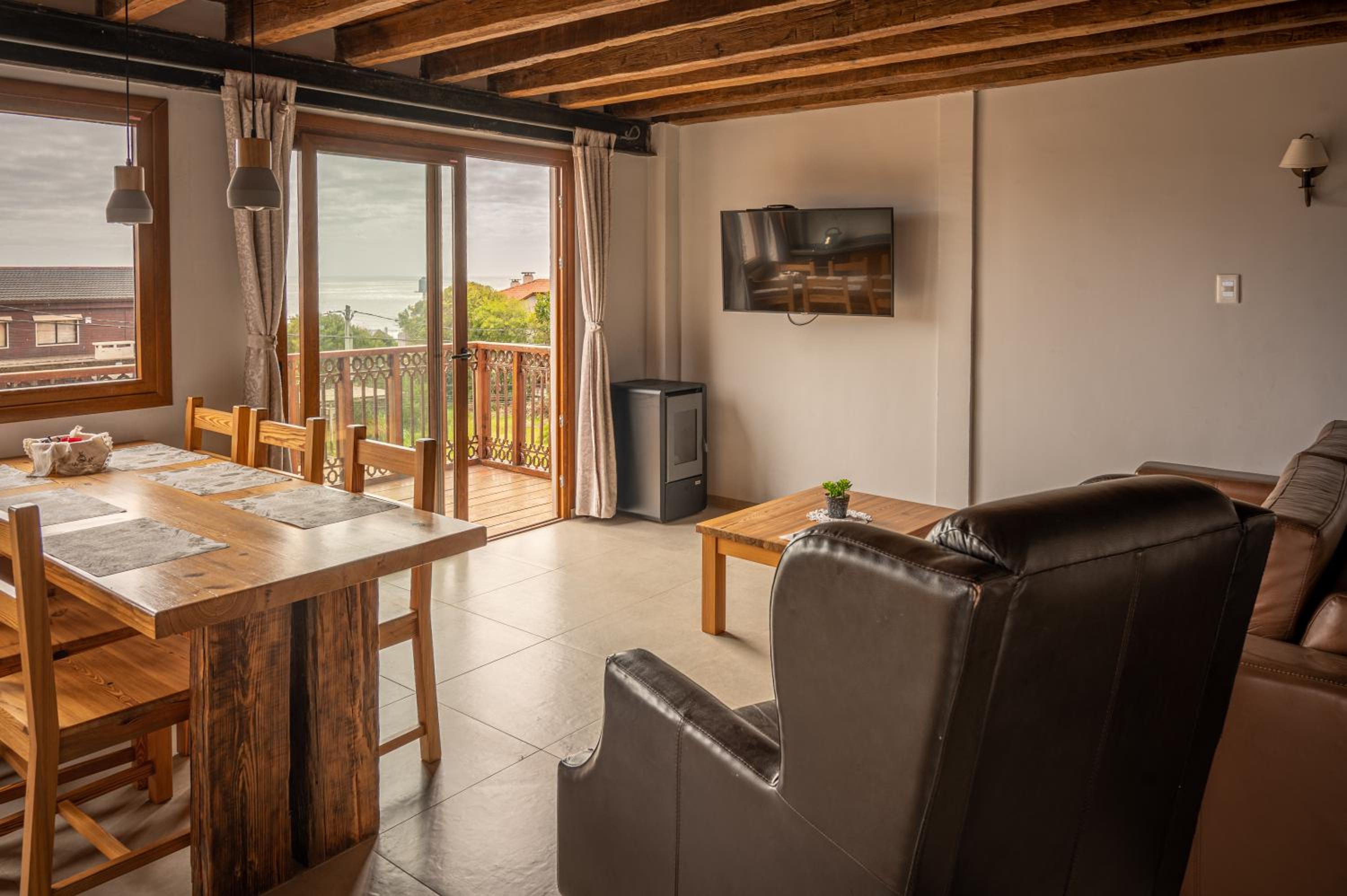 Apartment with Sea View photo 1