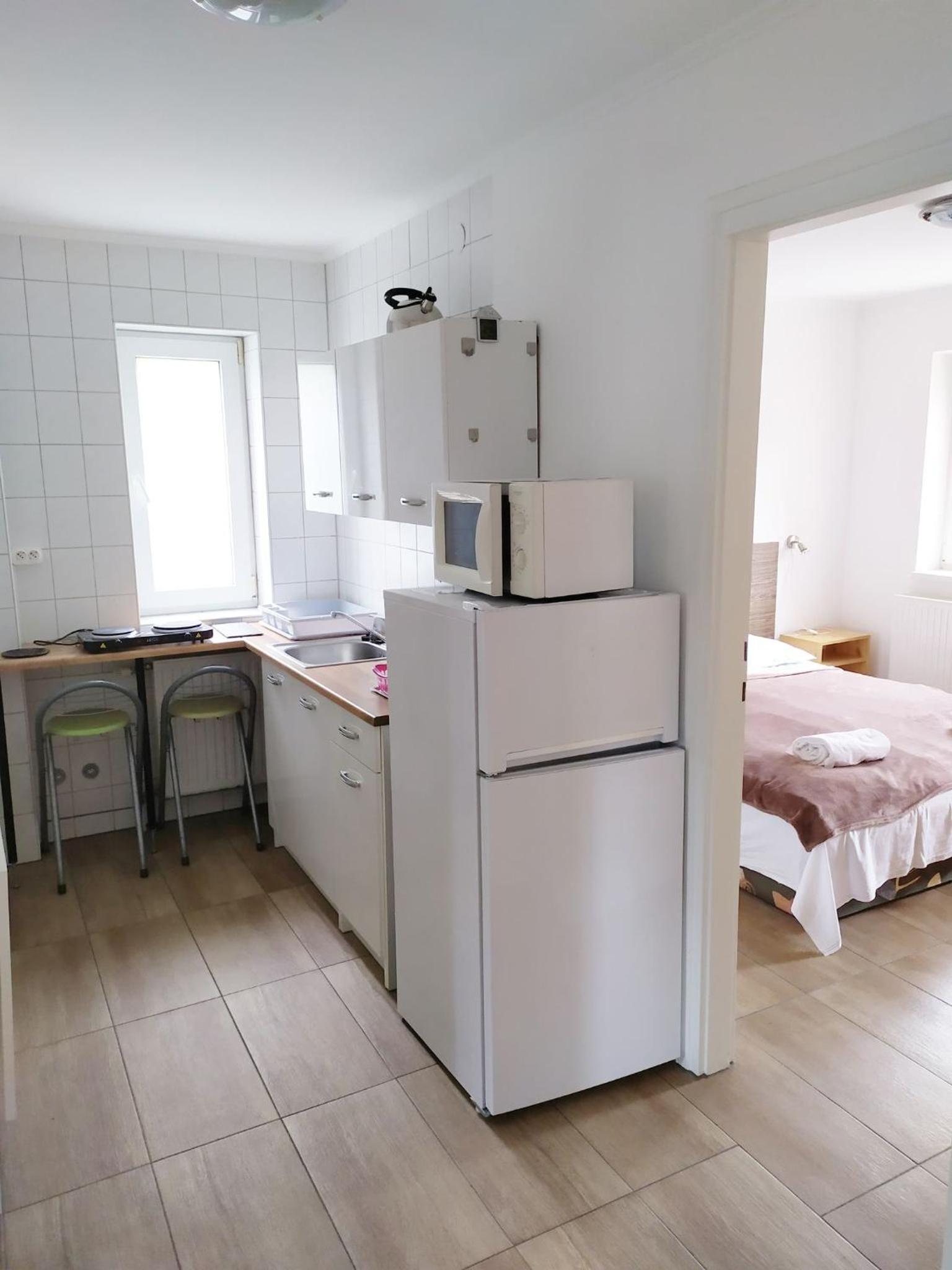 Two-Bedroom Apartment - Photo 4
